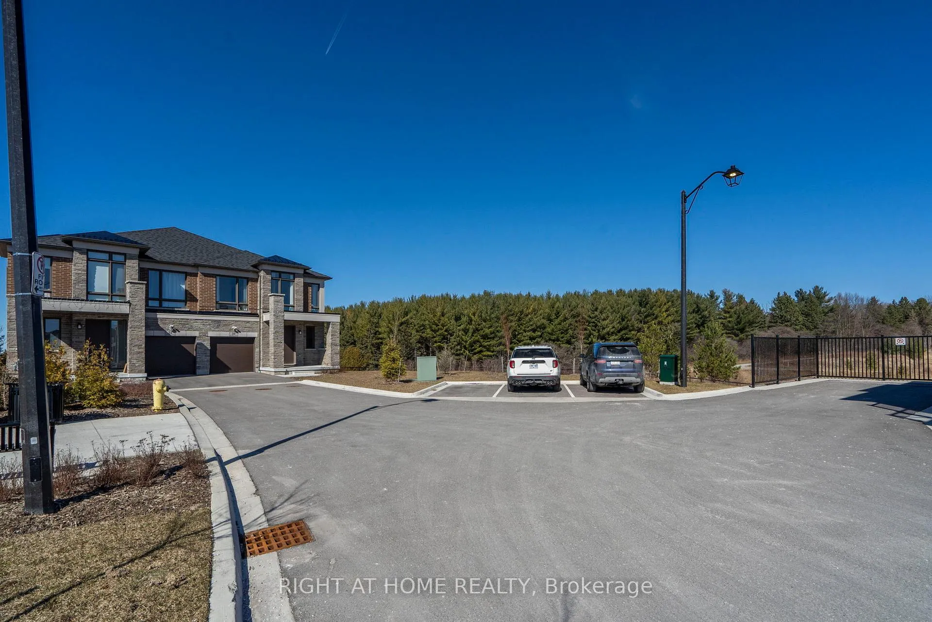 Photo 7 of 20 Stubbs Lane, Aurora, Rural Aurora — HOMEH