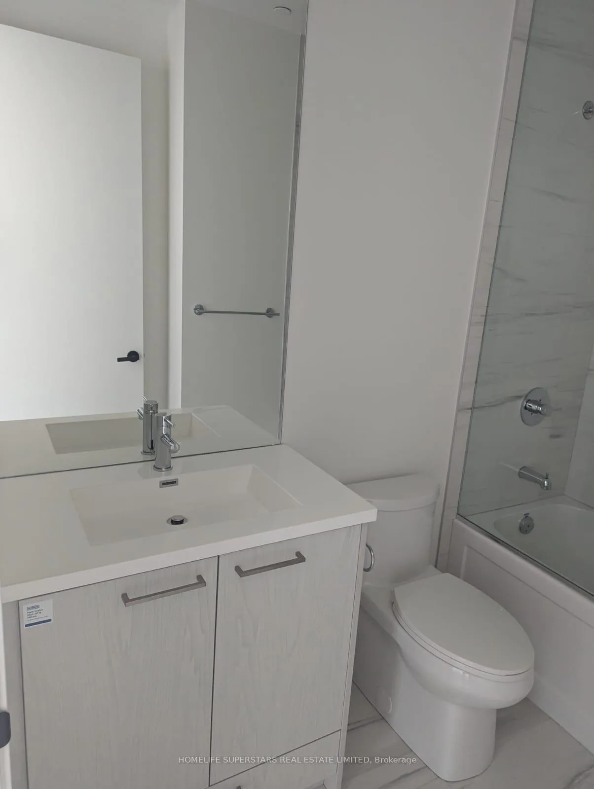 Photo 10 of Unit 708, 28 Interchange Way, Vaughan, Vaughan Corporate Centre — HOMEH