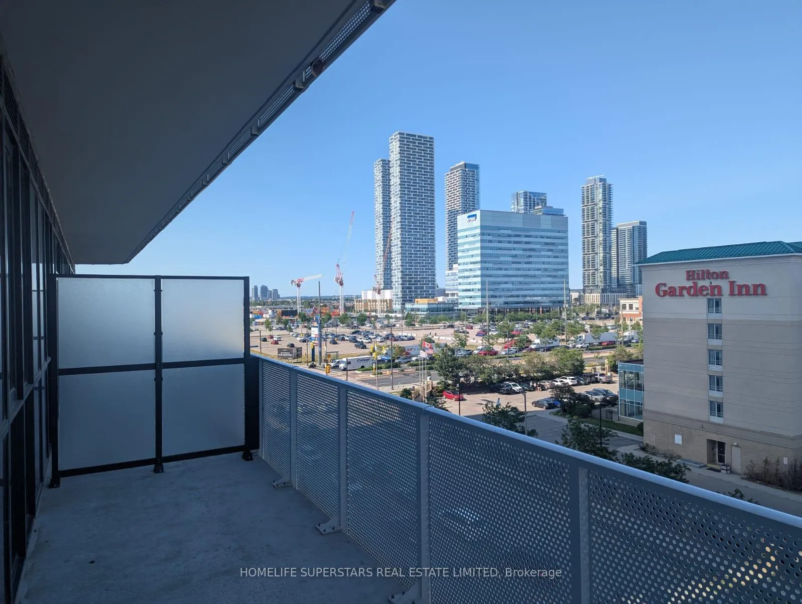 Photo 14 of Unit 708, 28 Interchange Way, Vaughan, Vaughan Corporate Centre — HOMEH
