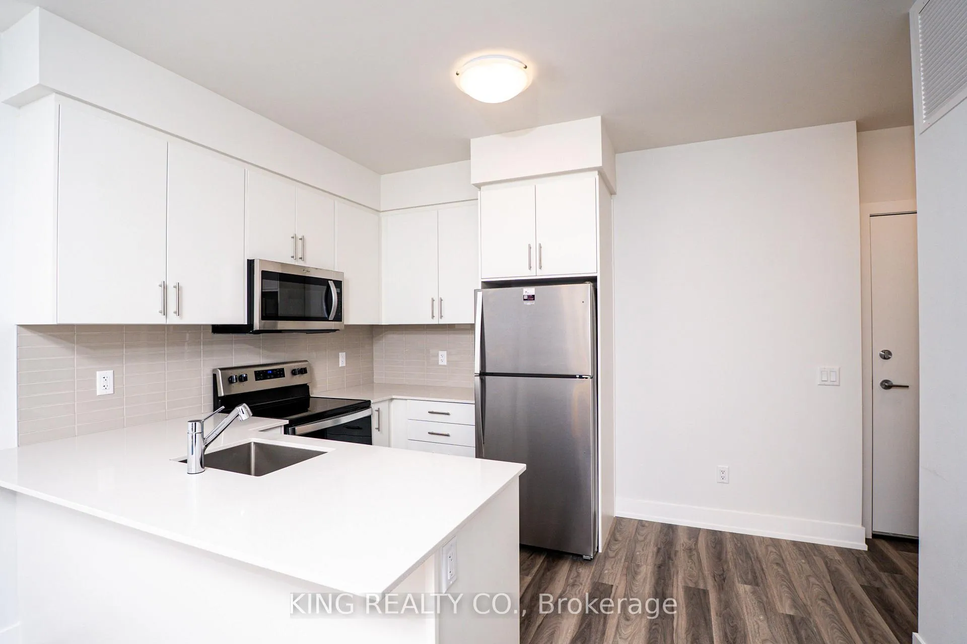 Photo 6 of Unit 204, 1100 Lackner Pl, Kitchener — HOMEH