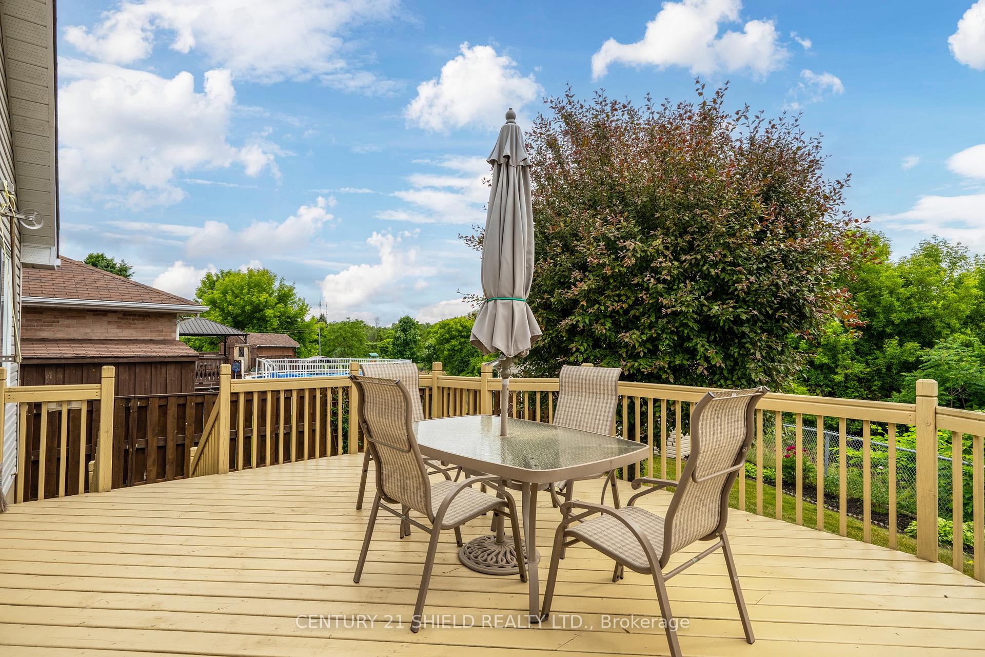 Photo 15 of 253 Northwoods Crescent, Cornwall — HOMEH
