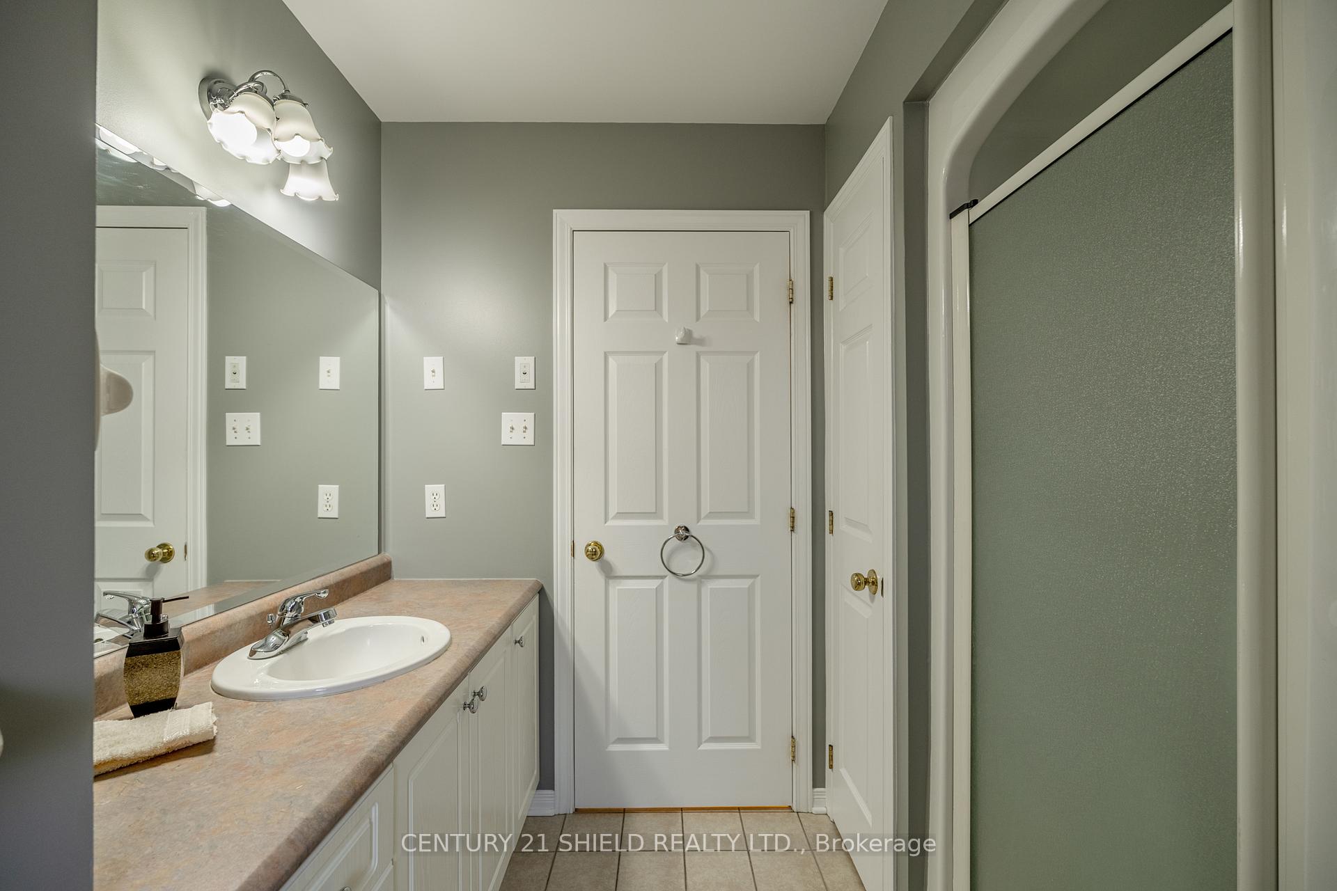 Photo 24 of 253 Northwoods Crescent, Cornwall — HOMEH