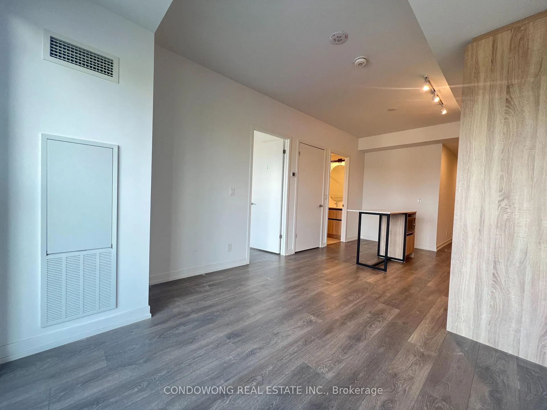 Photo 11 of Unit 1202, 8 Beverley Glen Boulevard, Vaughan, Beverley Glen — HOMEH