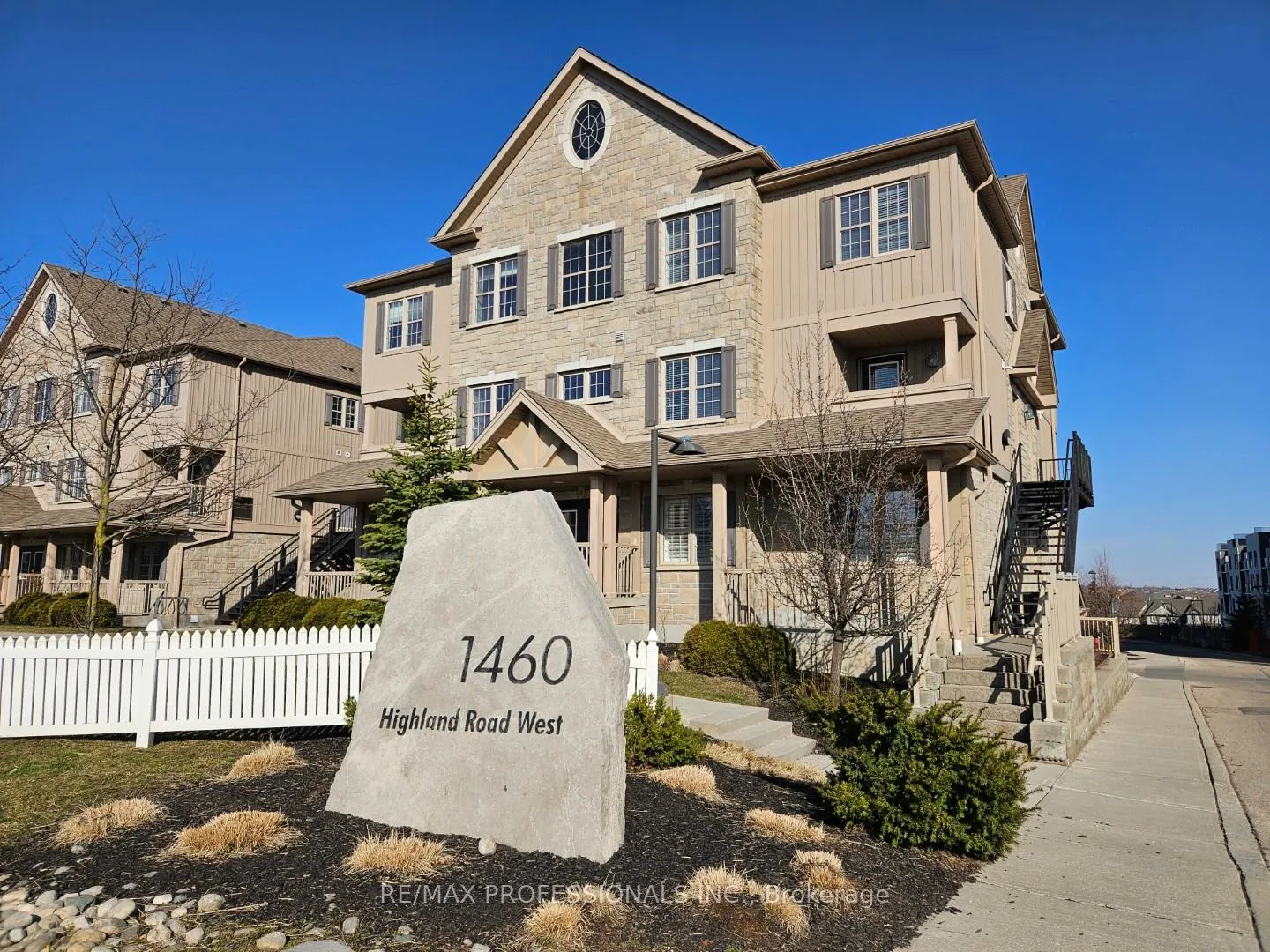 Front of Unit 1F, 1460 Highland Road