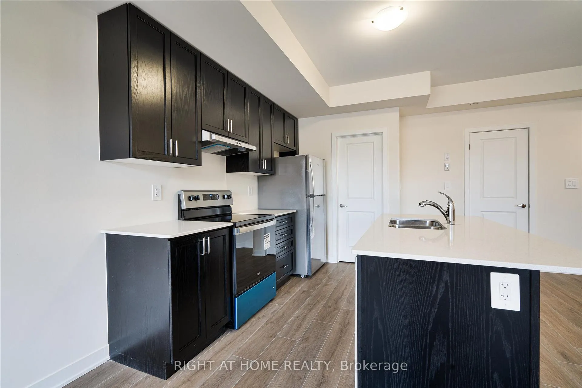 Photo 6 of Unit 305, 755 Omega Drive, Pickering, Woodlands — HOMEH