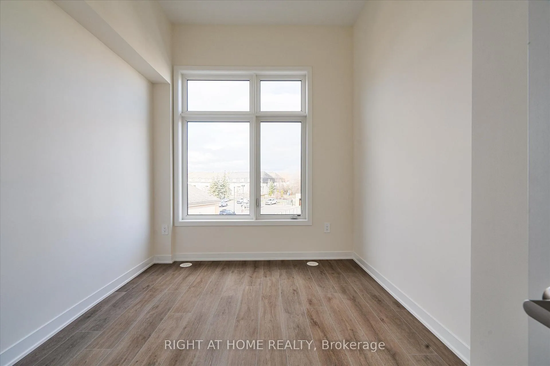 Photo 8 of Unit 305, 755 Omega Drive, Pickering, Woodlands — HOMEH