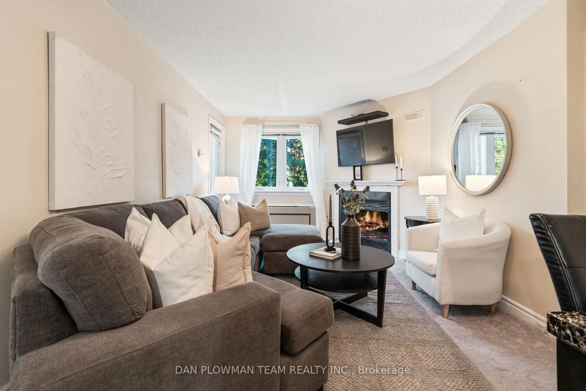 Photo 1 of Unit 215, 195 Lake Driveway, Ajax, South West — HOMEH