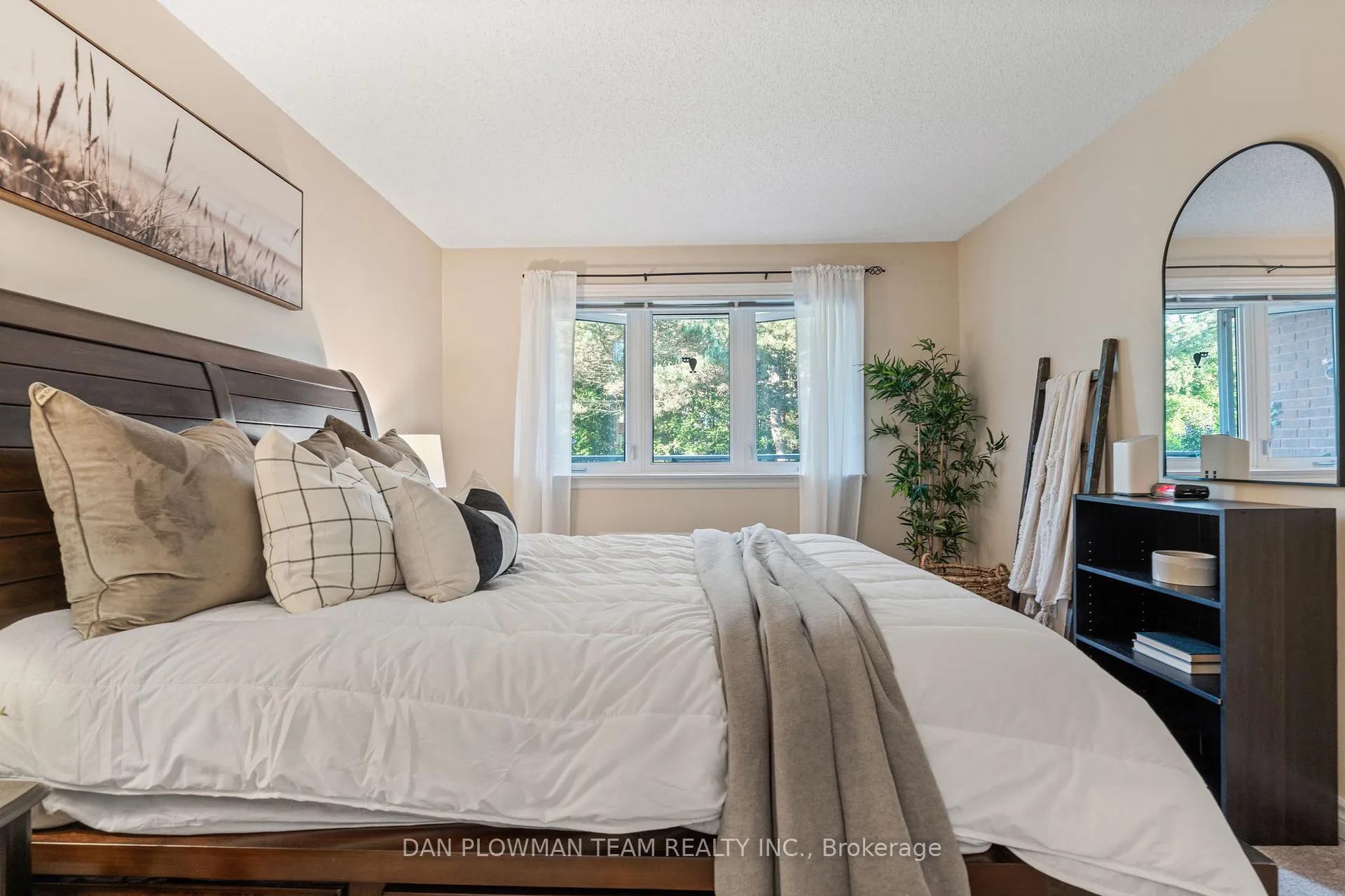 Photo 12 of Unit 215, 195 Lake Driveway, Ajax, South West — HOMEH