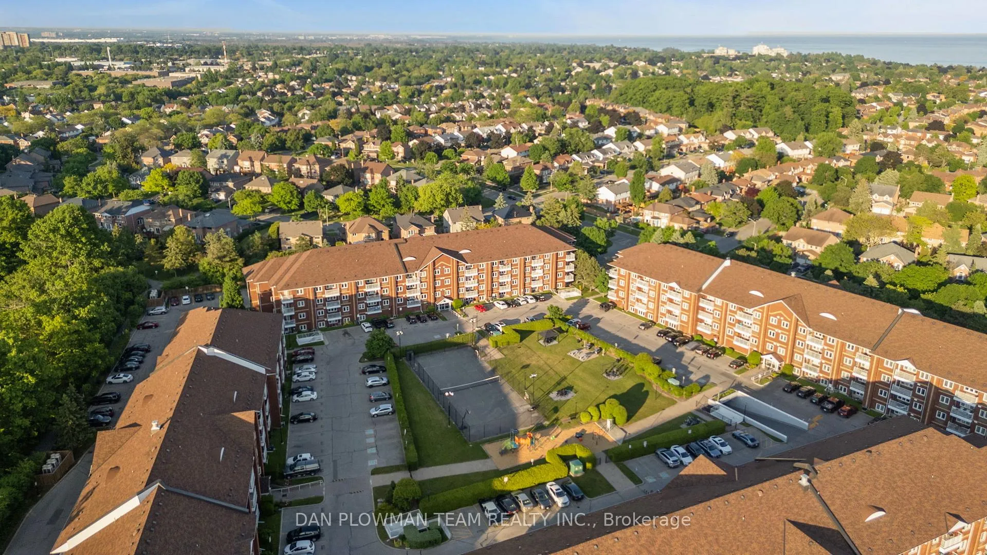 Photo 29 of Unit 215, 195 Lake Driveway, Ajax, South West — HOMEH