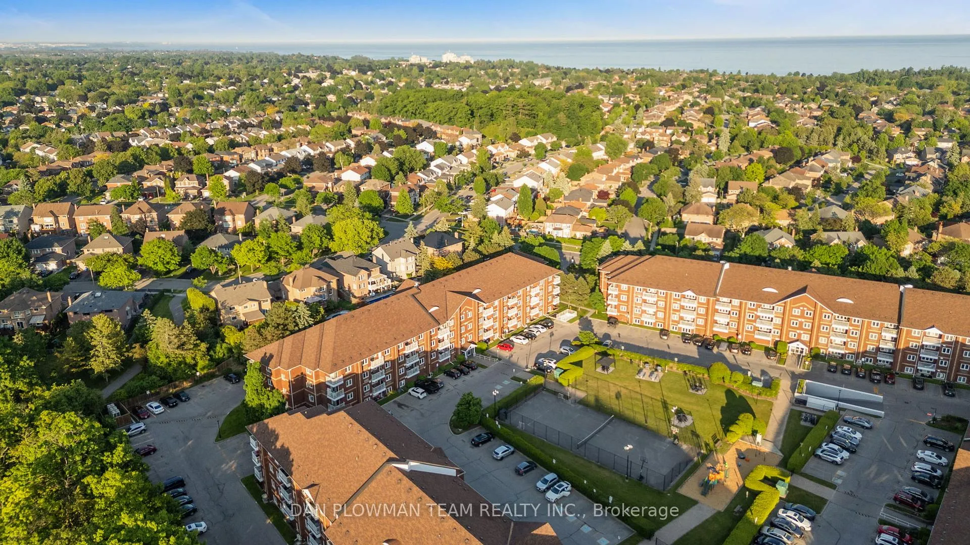Photo 35 of Unit 215, 195 Lake Driveway, Ajax, South West — HOMEH