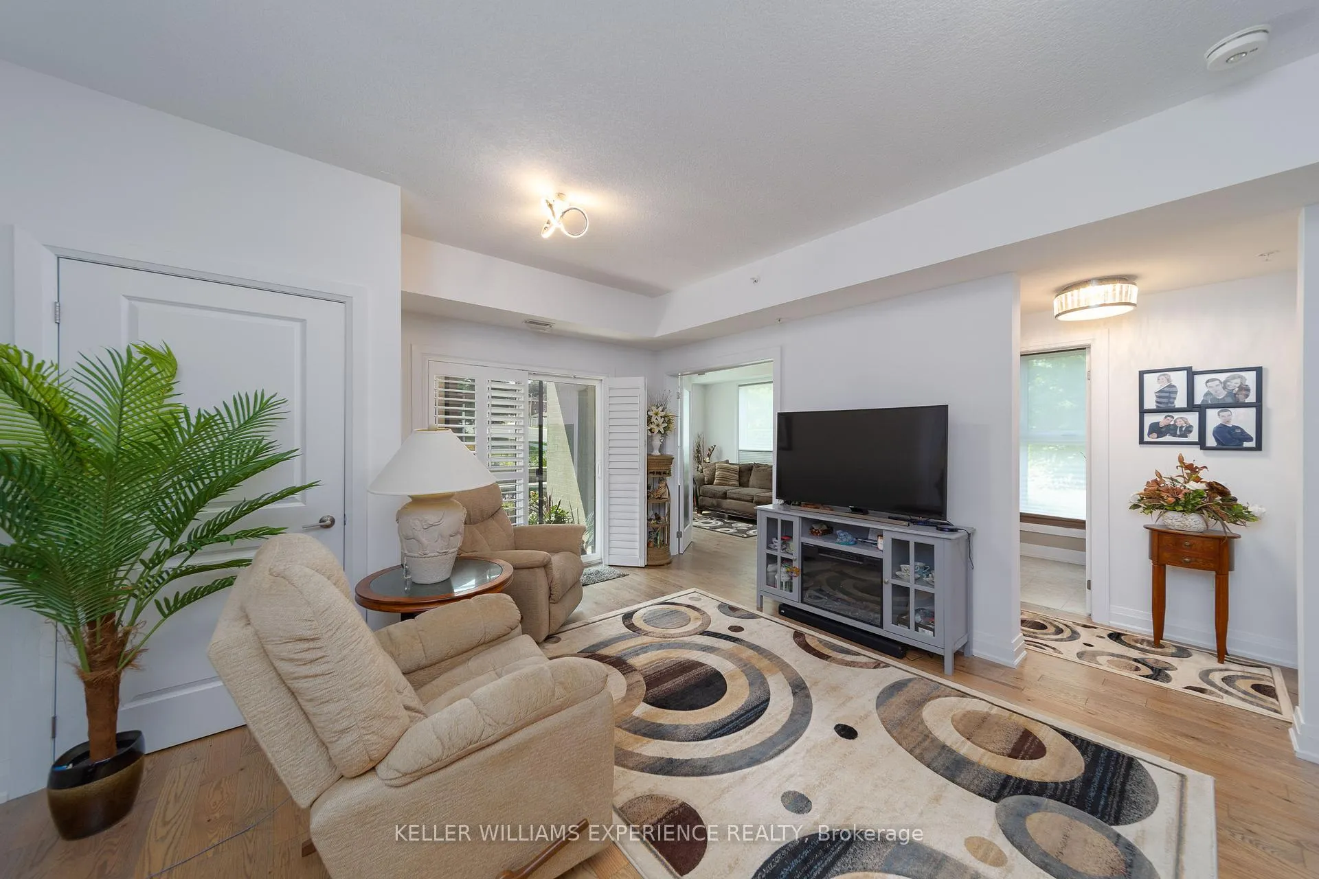 Photo 8 of Unit 101, 300 Essa Road E, Barrie, Ardagh — HOMEH