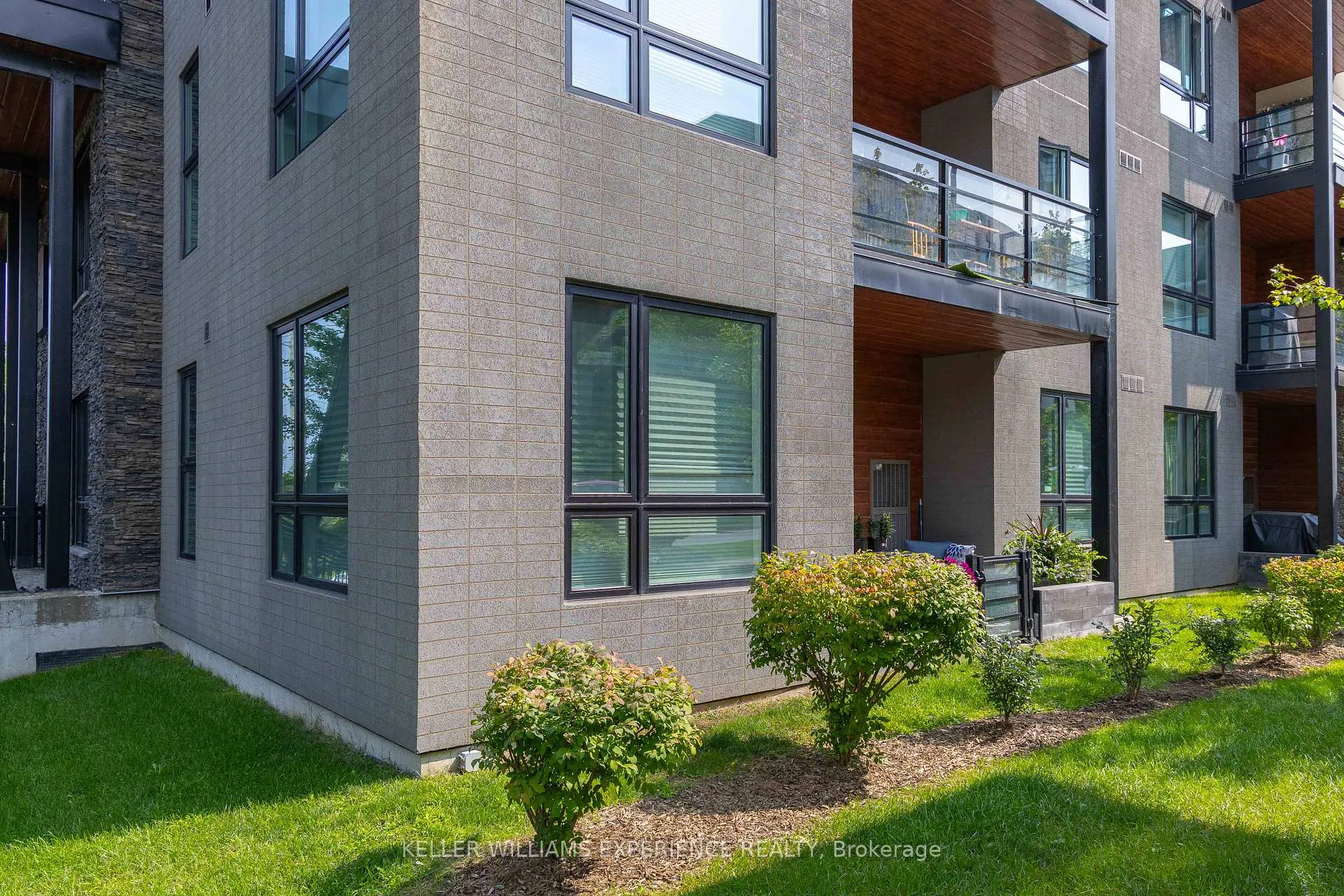 Photo 21 of Unit 101, 300 Essa Road E, Barrie, Ardagh — HOMEH