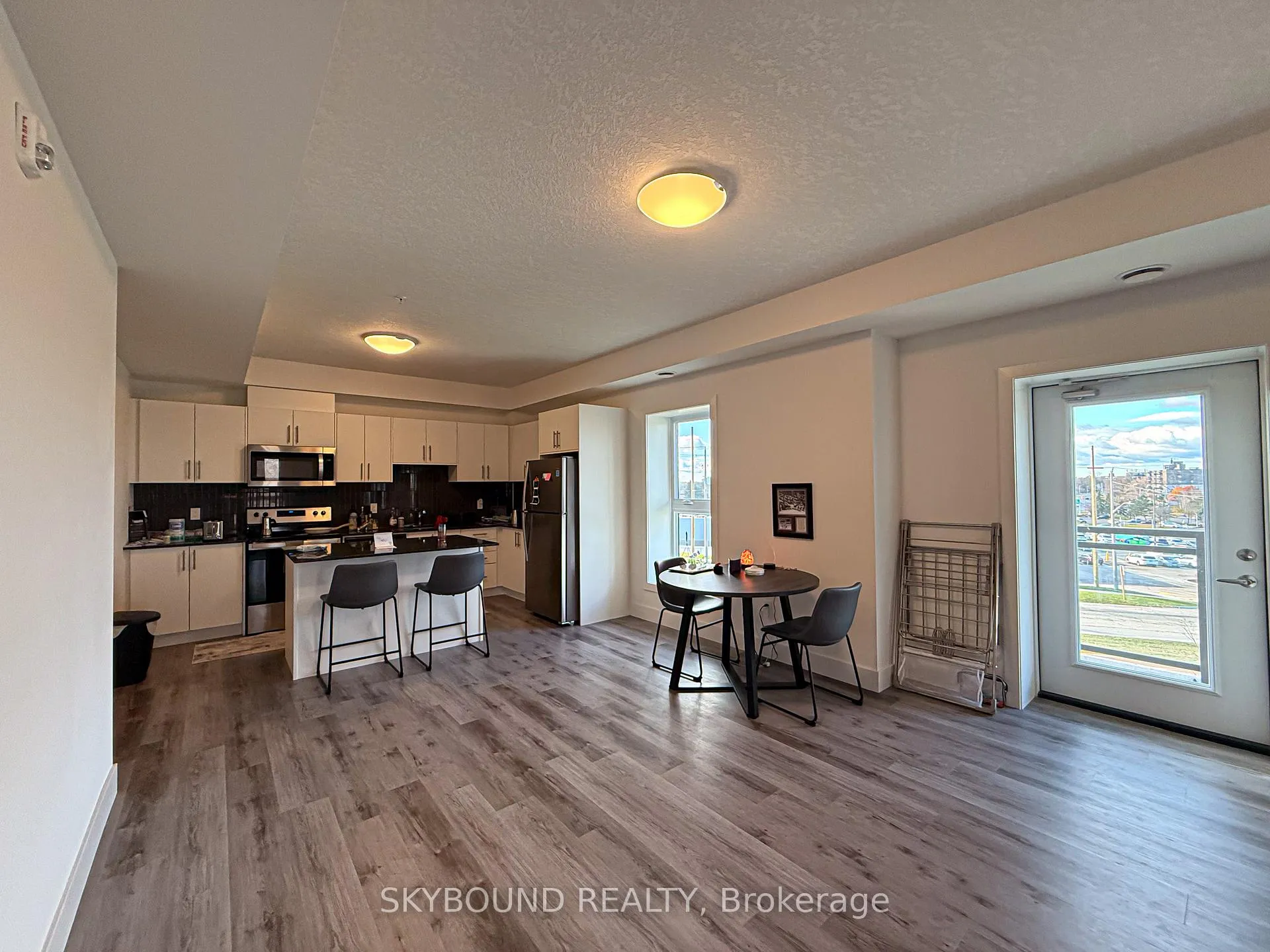 Photo 7 of Unit 212, 1101 Lackner Place, Kitchener — HOMEH