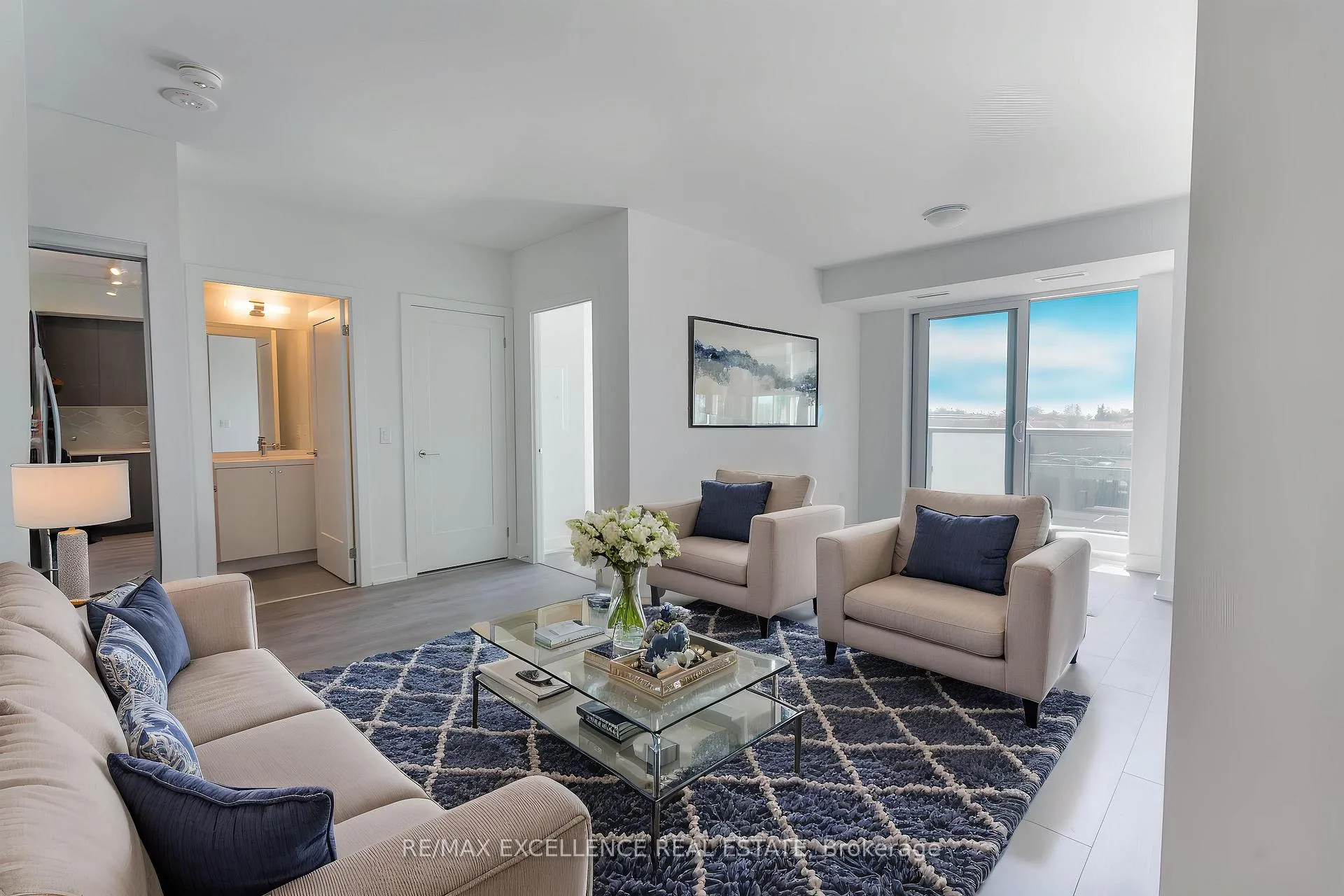 Photo 2 of Unit 408, 2545 Simcoe Street N, Oshawa, Windfields — HOMEH