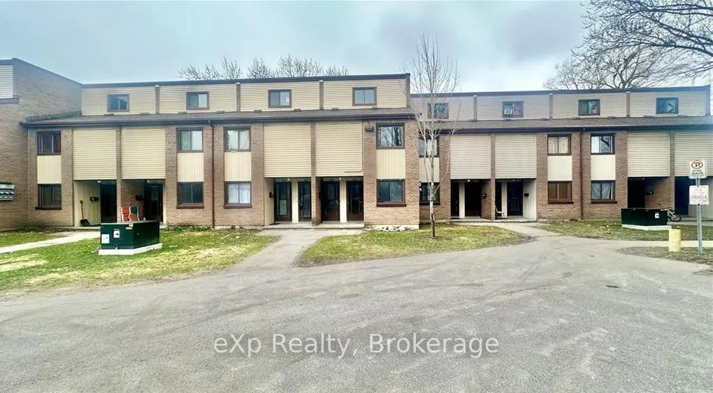 Front of Unit 45, 1200 Courtland Avenue E