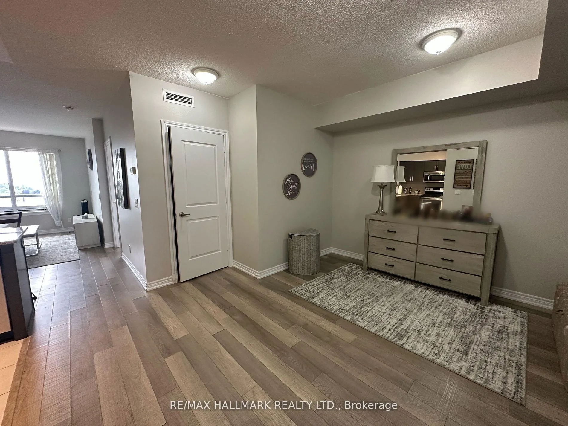 Photo 2 of Unit 1004, 9255 Jane Street, Vaughan, Maple — HOMEH