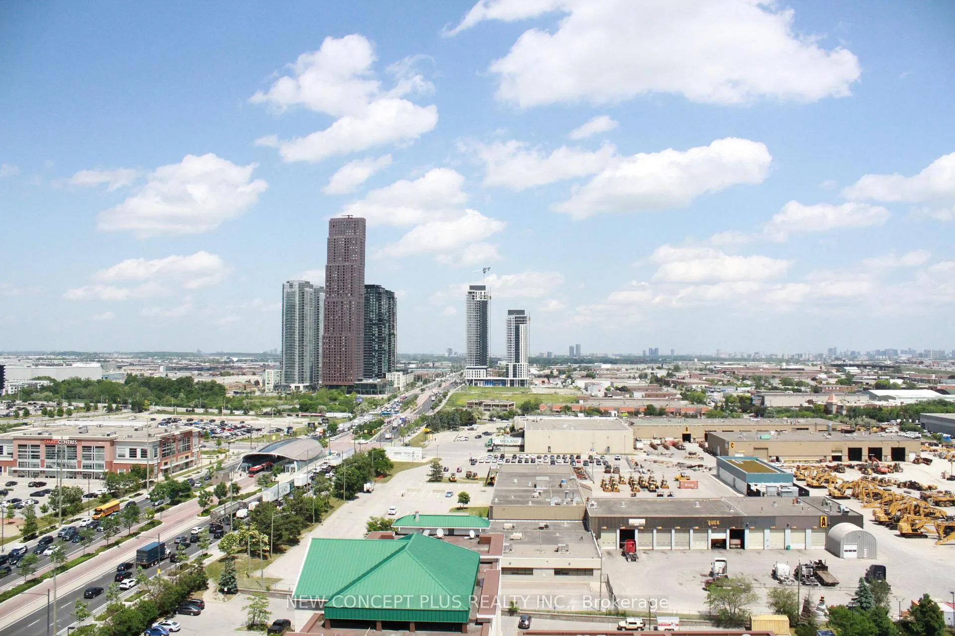 Photo 10 of Unit #1905, 28 Interchange Way, Vaughan, Vaughan Corporate Centre — HOMEH