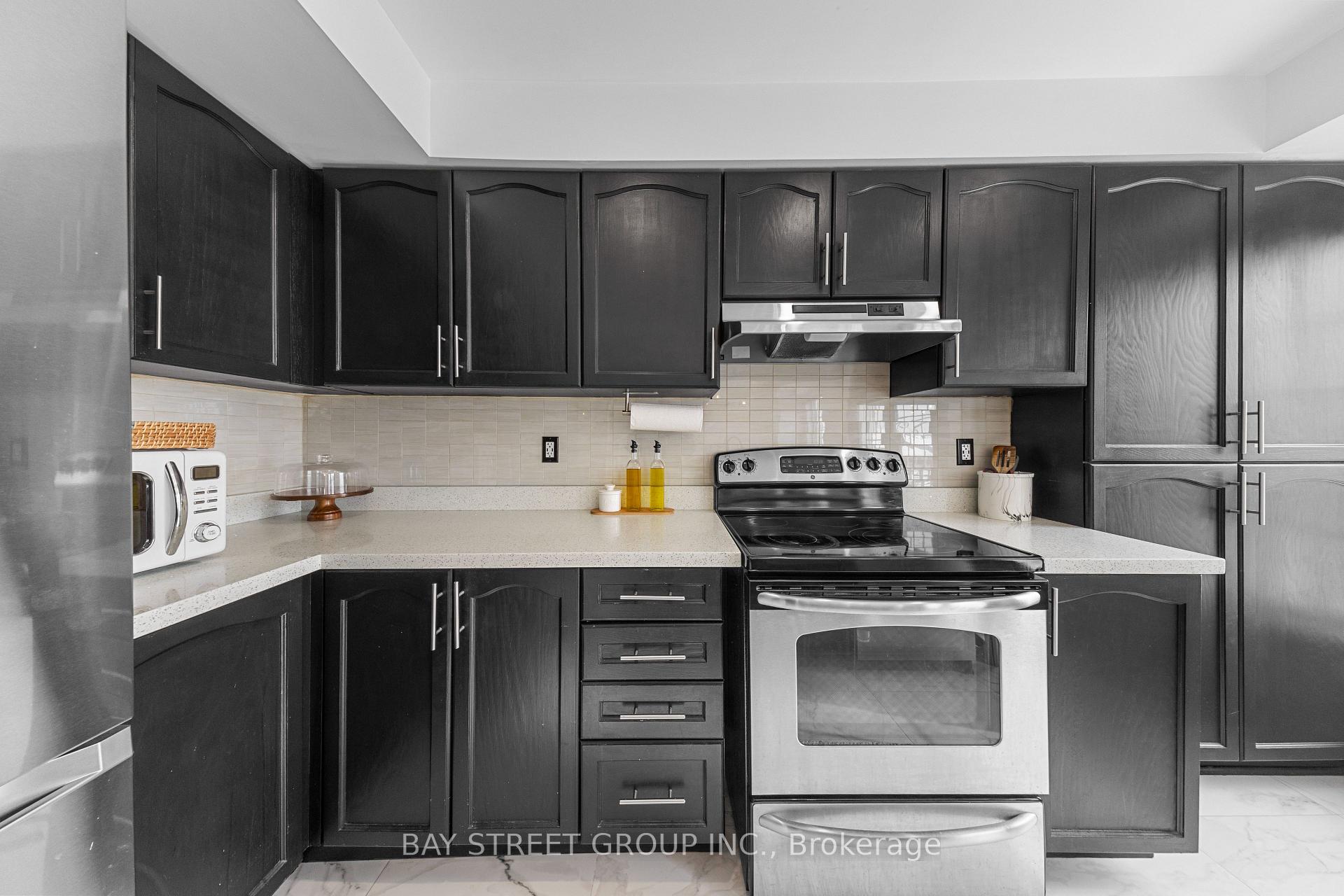 Photo 15 of 112 Barnham Street, Ajax, Central East — HOMEH