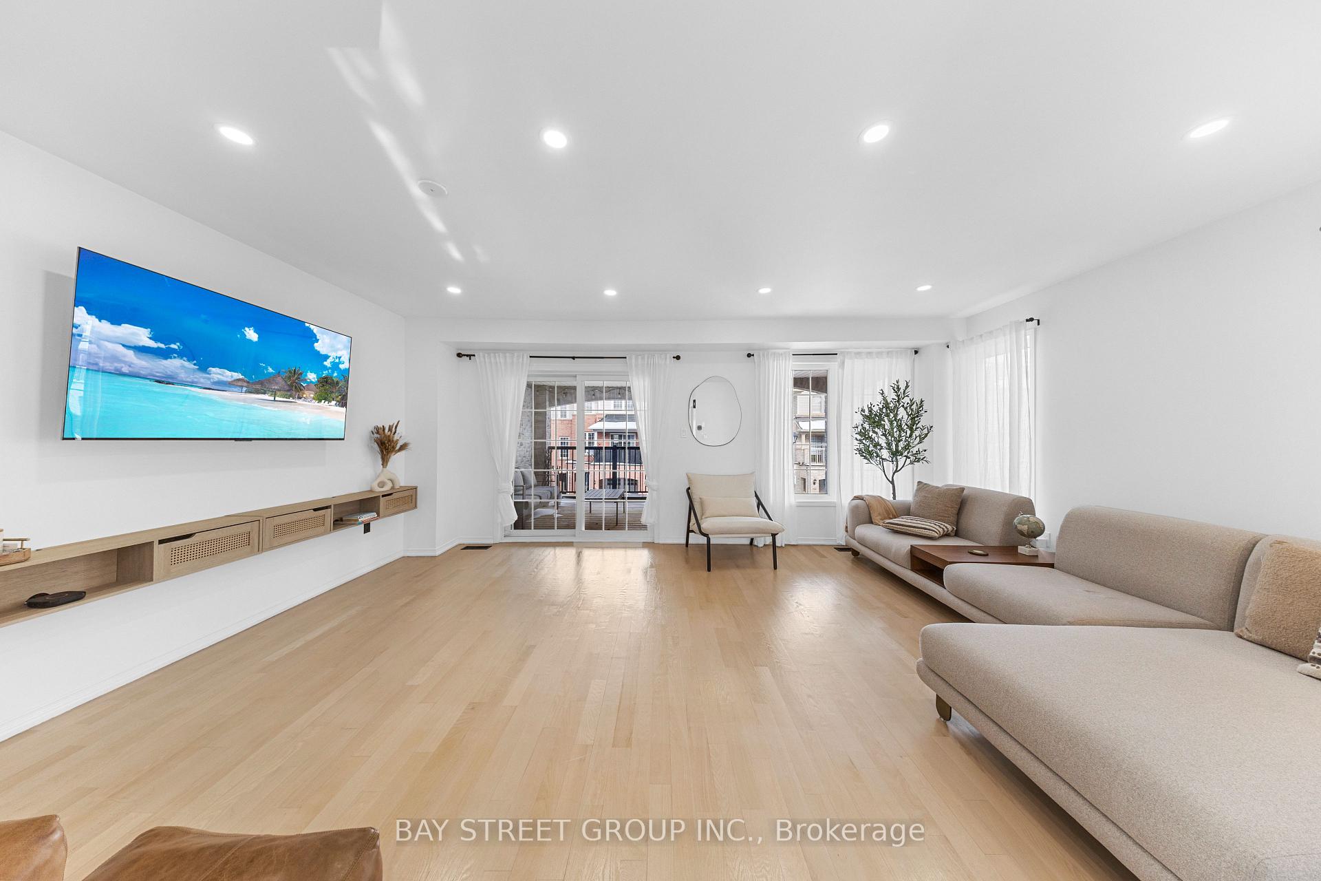 Photo 24 of 112 Barnham Street, Ajax, Central East — HOMEH