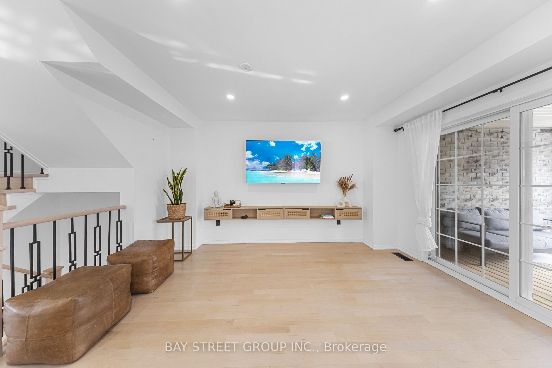 Photo 25 of 112 Barnham Street, Ajax, Central East — HOMEH