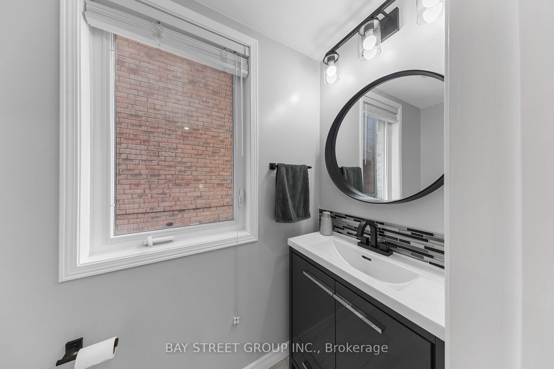 Photo 34 of 112 Barnham Street, Ajax, Central East — HOMEH