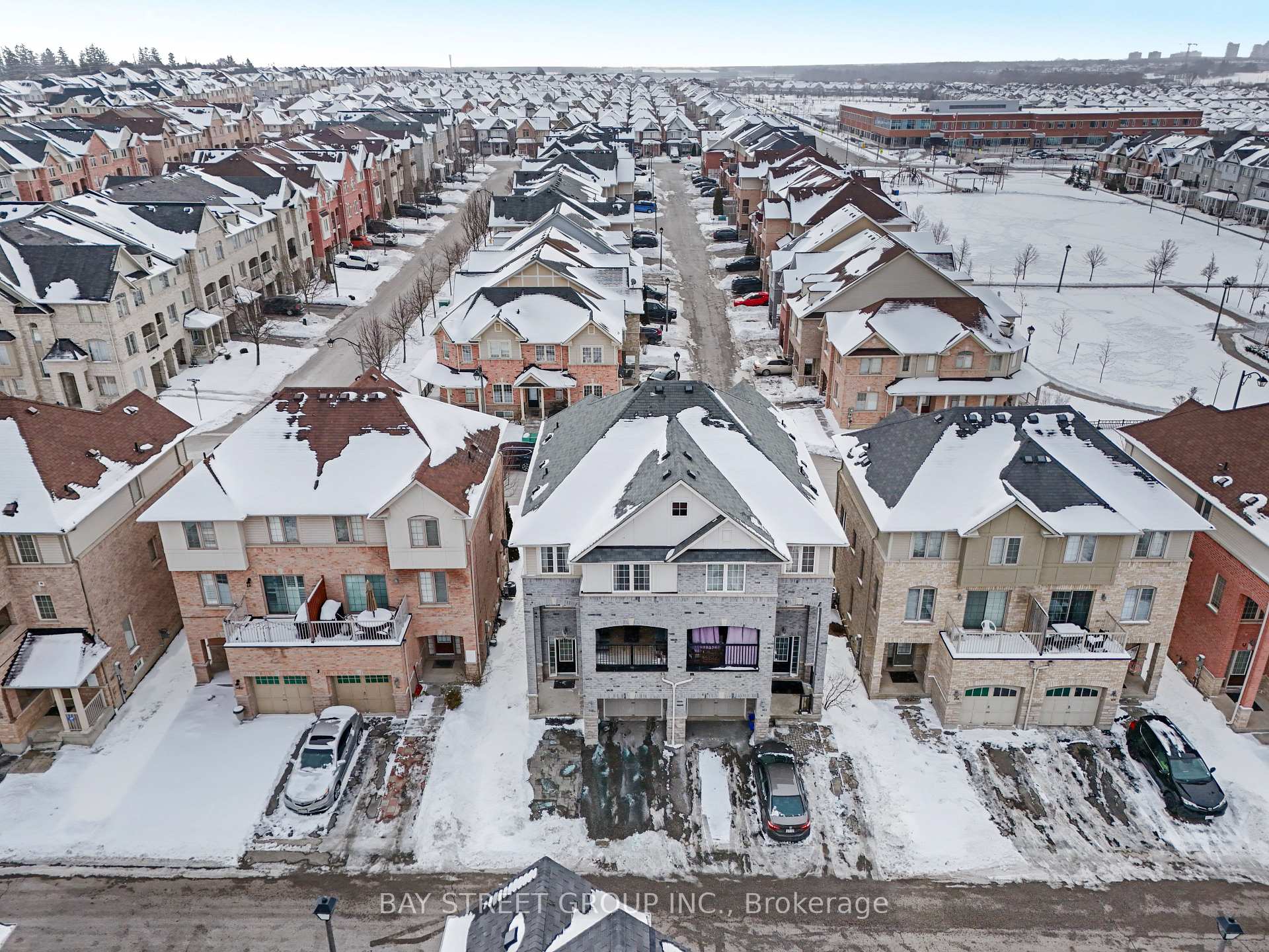Photo 43 of 112 Barnham Street, Ajax, Central East — HOMEH