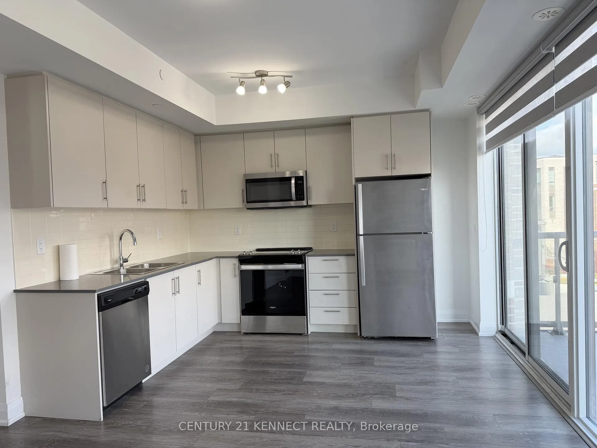 Photo 3 of Unit 367, 65 Attmar Drive, Brampton, Bram East — HOMEH