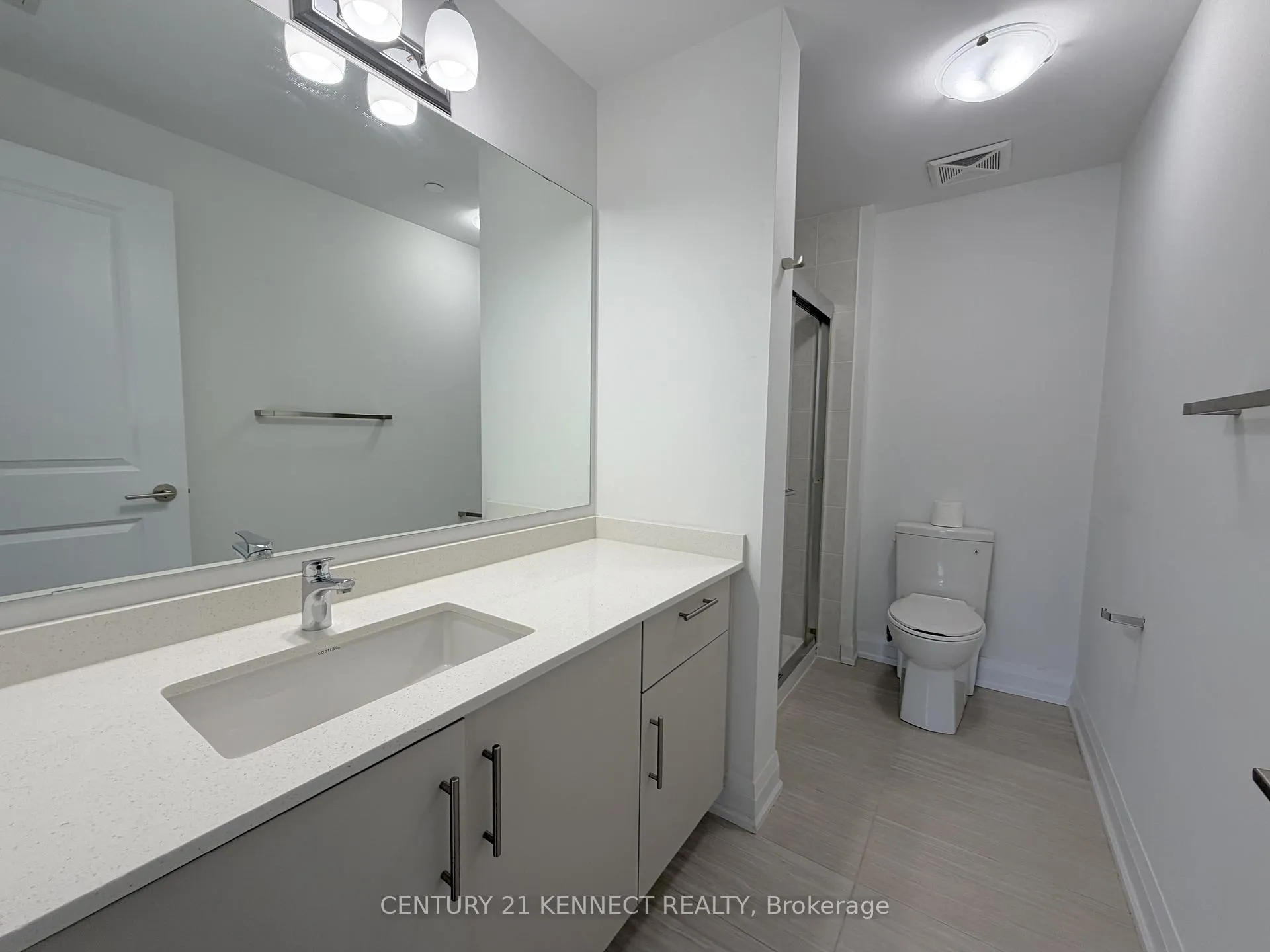 Photo 7 of Unit 367, 65 Attmar Drive, Brampton, Bram East — HOMEH