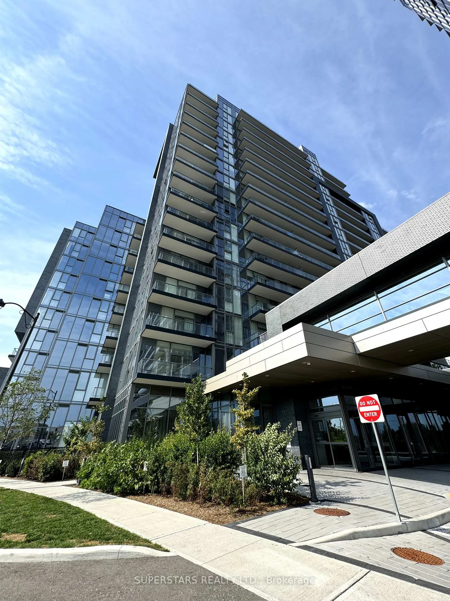 Photo 1 of Unit 711, 10 Gatineau Drive, Vaughan, Beverley Glen — HOMEH