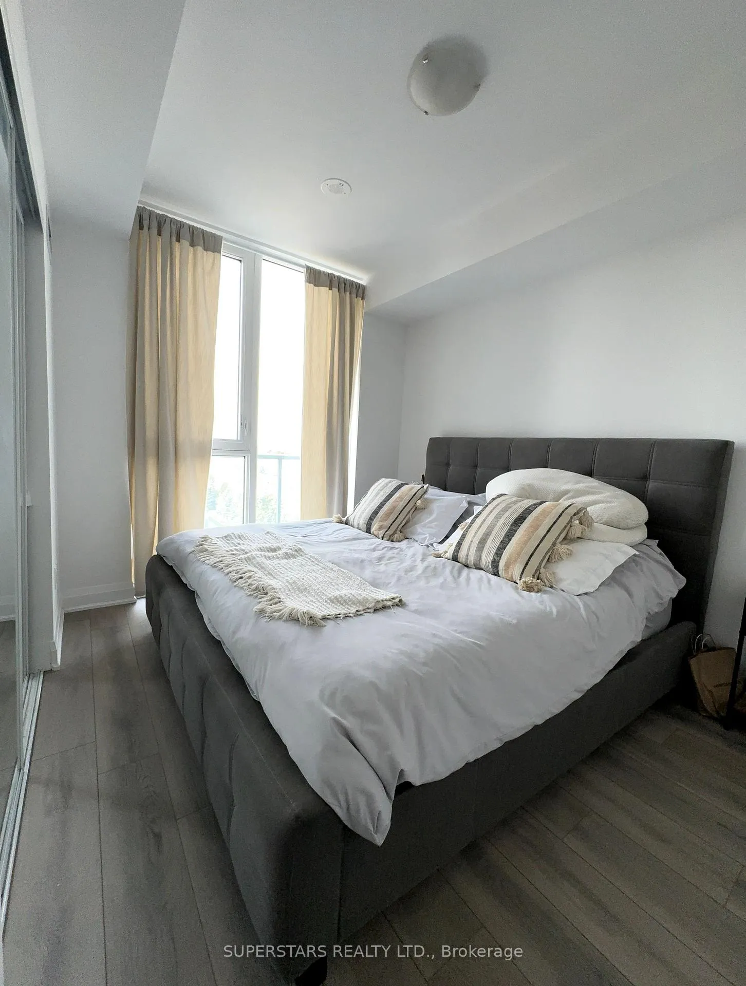 Photo 7 of Unit 711, 10 Gatineau Drive, Vaughan, Beverley Glen — HOMEH