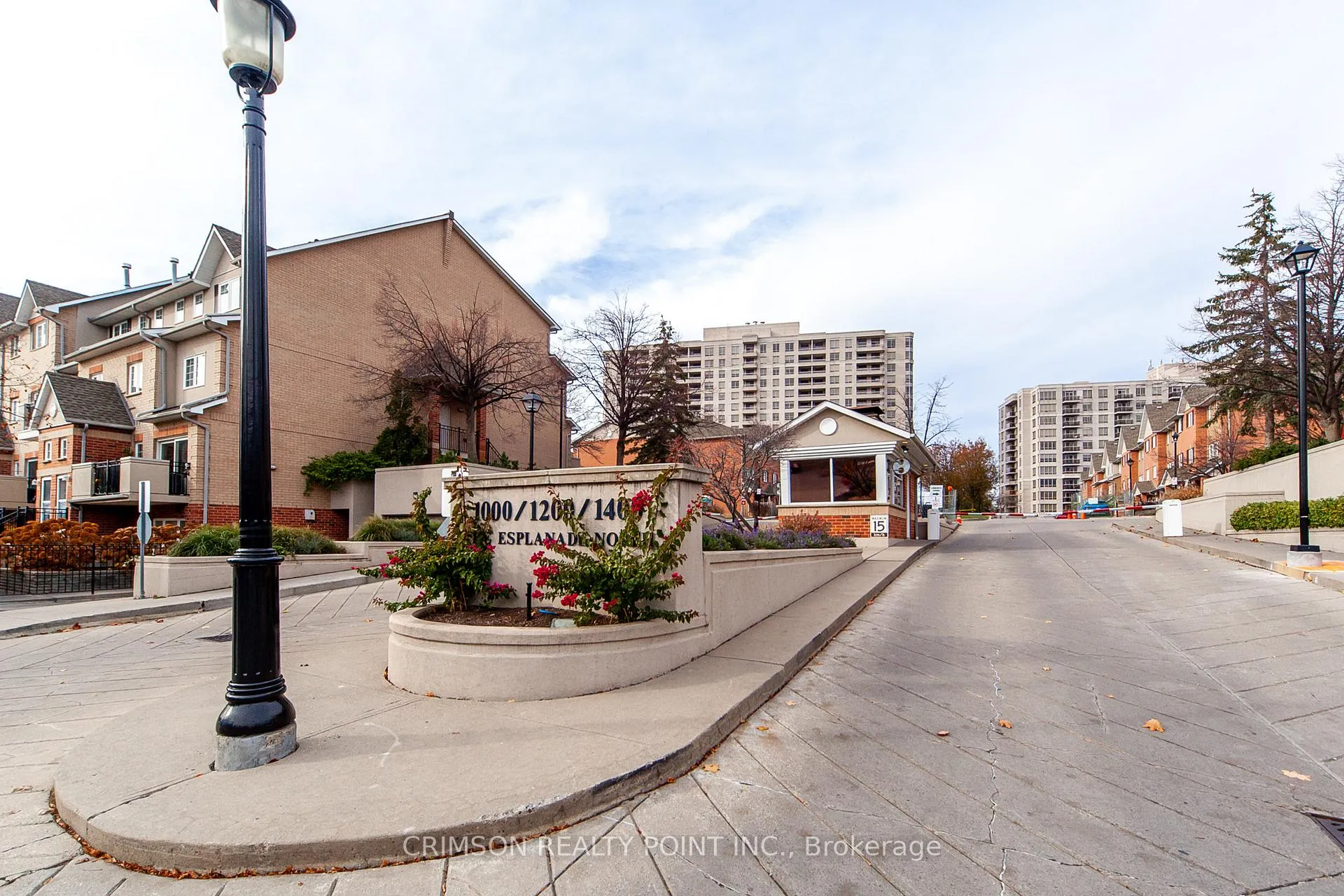 Photo 1 of Unit 907, 1200 The Esplanade N, Pickering, Town Centre — HOMEH