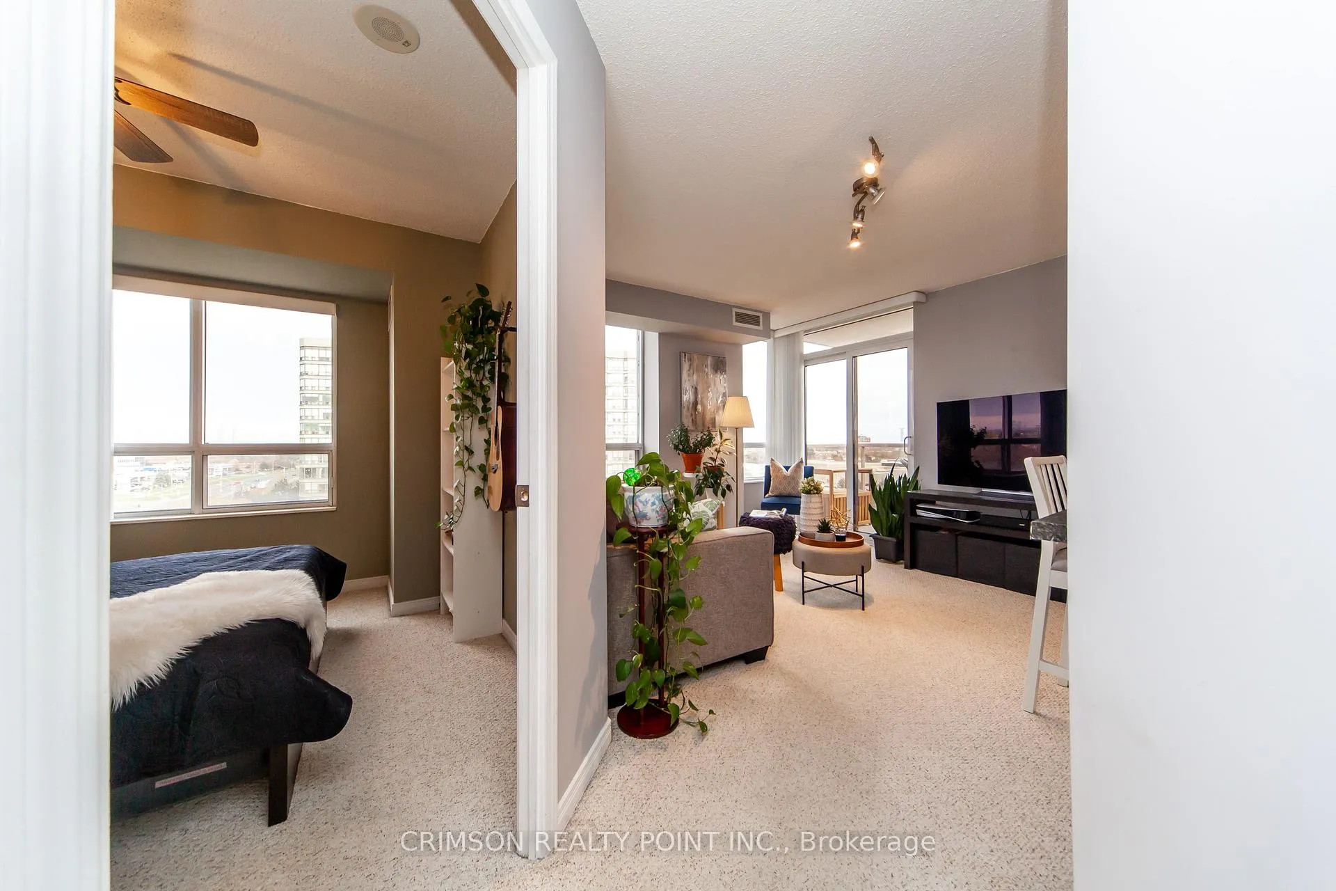Photo 5 of Unit 907, 1200 The Esplanade N, Pickering, Town Centre — HOMEH