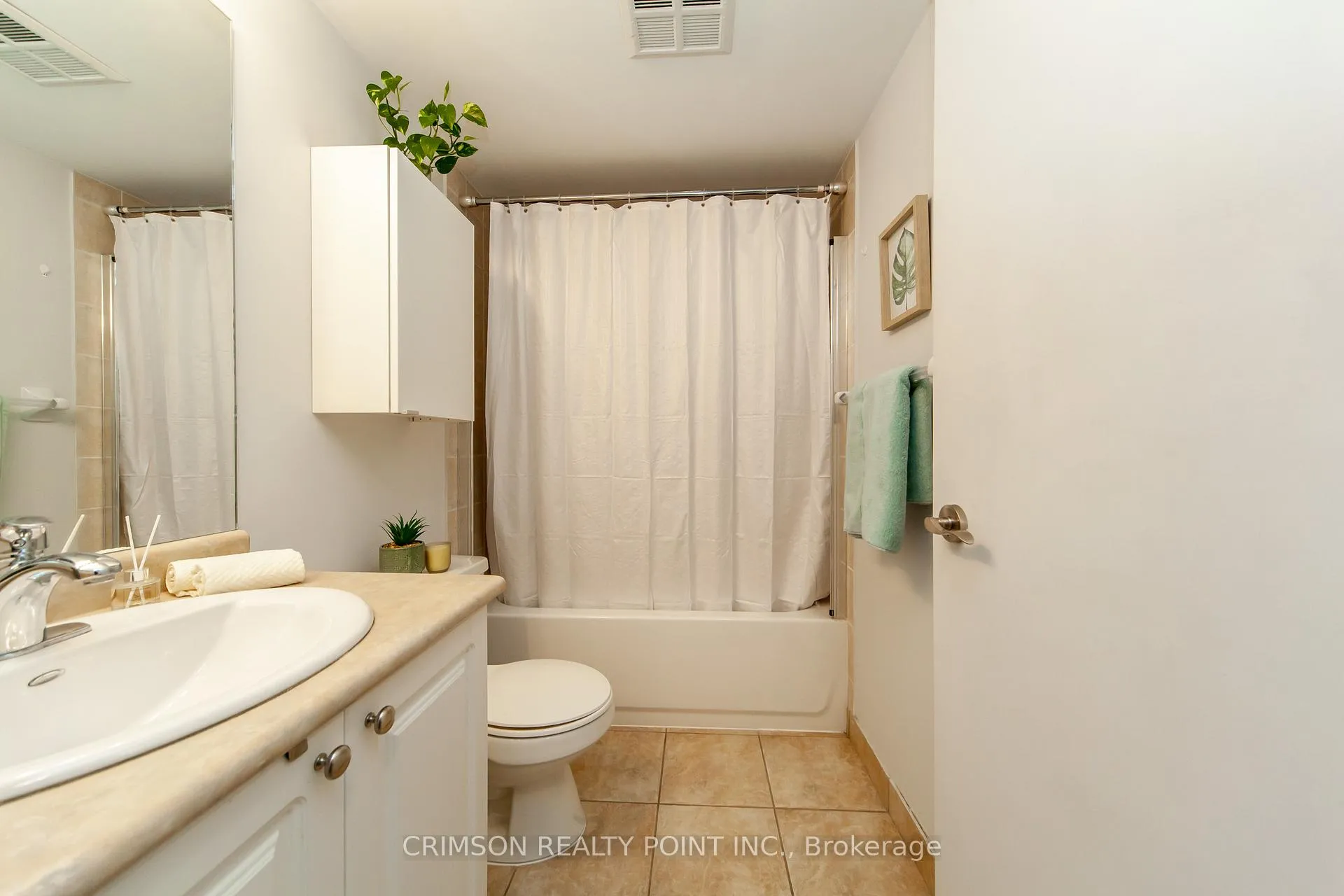 Photo 26 of Unit 907, 1200 The Esplanade N, Pickering, Town Centre — HOMEH