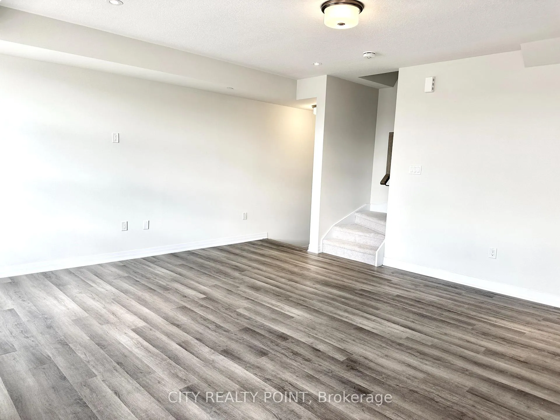 Photo 23 of Unit 5, 15 Fieldridge Crescent N, Brampton, Sandringham-Wellington North — HOMEH