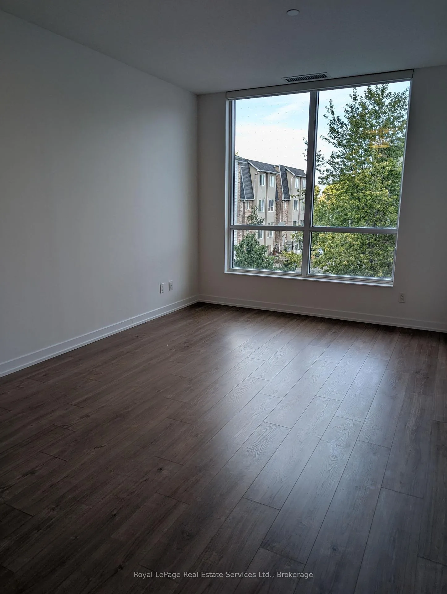 Photo 7 of Unit 213, 8 Trent Avenue, Toronto, East End-Danforth — HOMEH