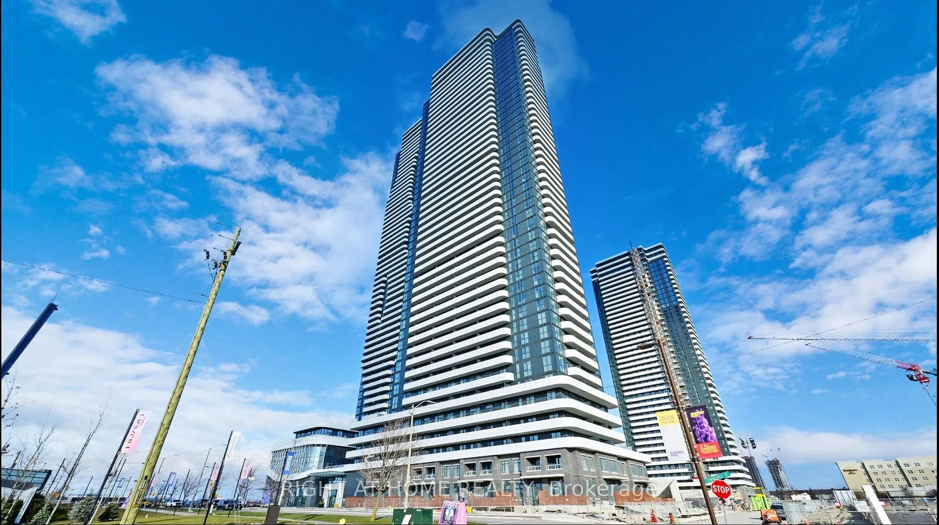 Photo 1 of Unit 5015, 195 Commerce Street, Vaughan, Vaughan Corporate Centre — HOMEH