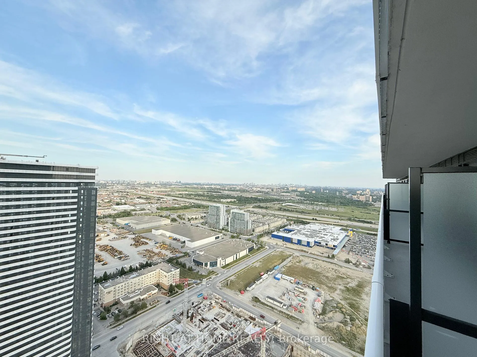 Photo 22 of Unit 5015, 195 Commerce Street, Vaughan, Vaughan Corporate Centre — HOMEH