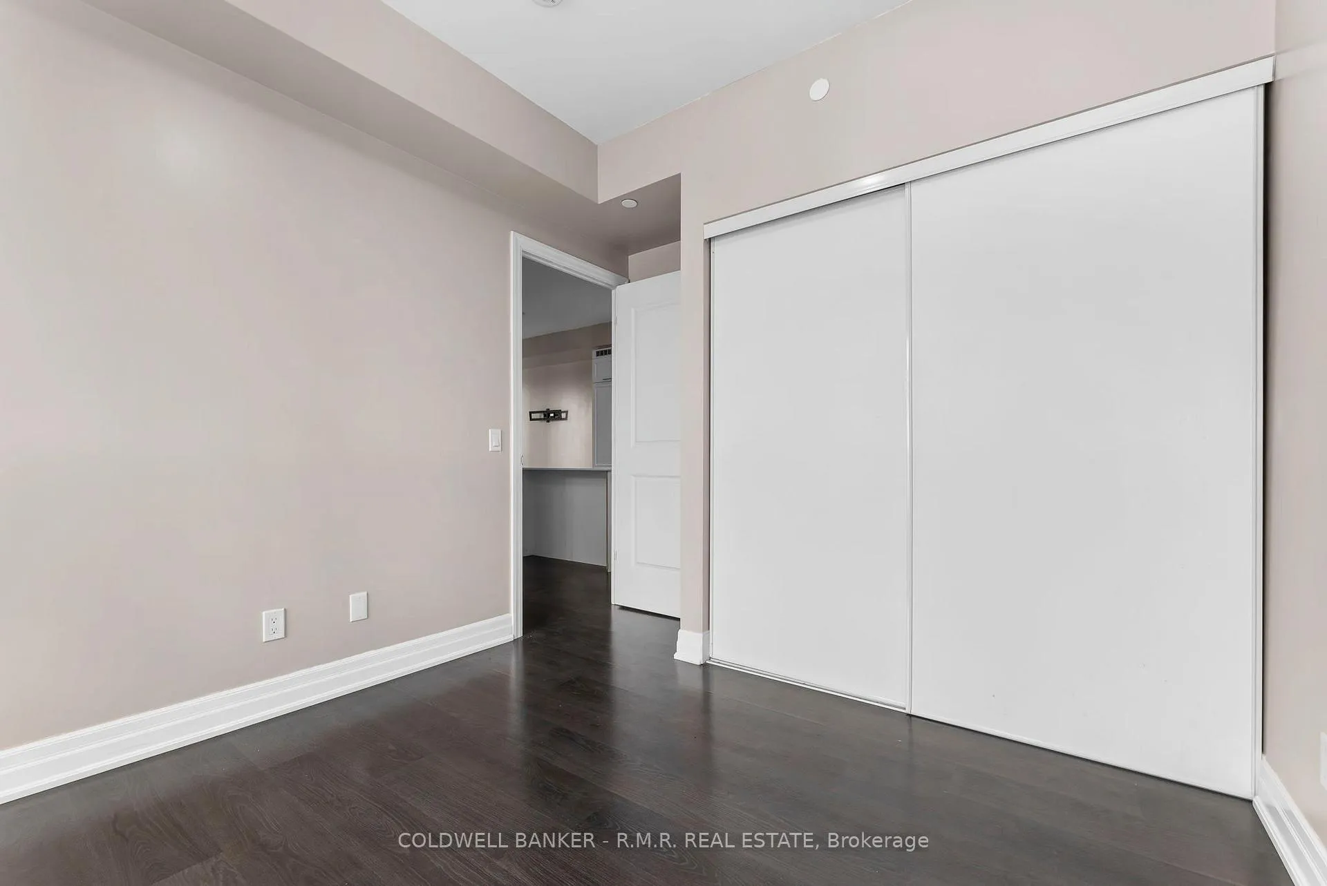 Photo 15 of Unit 404, 9085 Jane Street, Vaughan, Concord — HOMEH