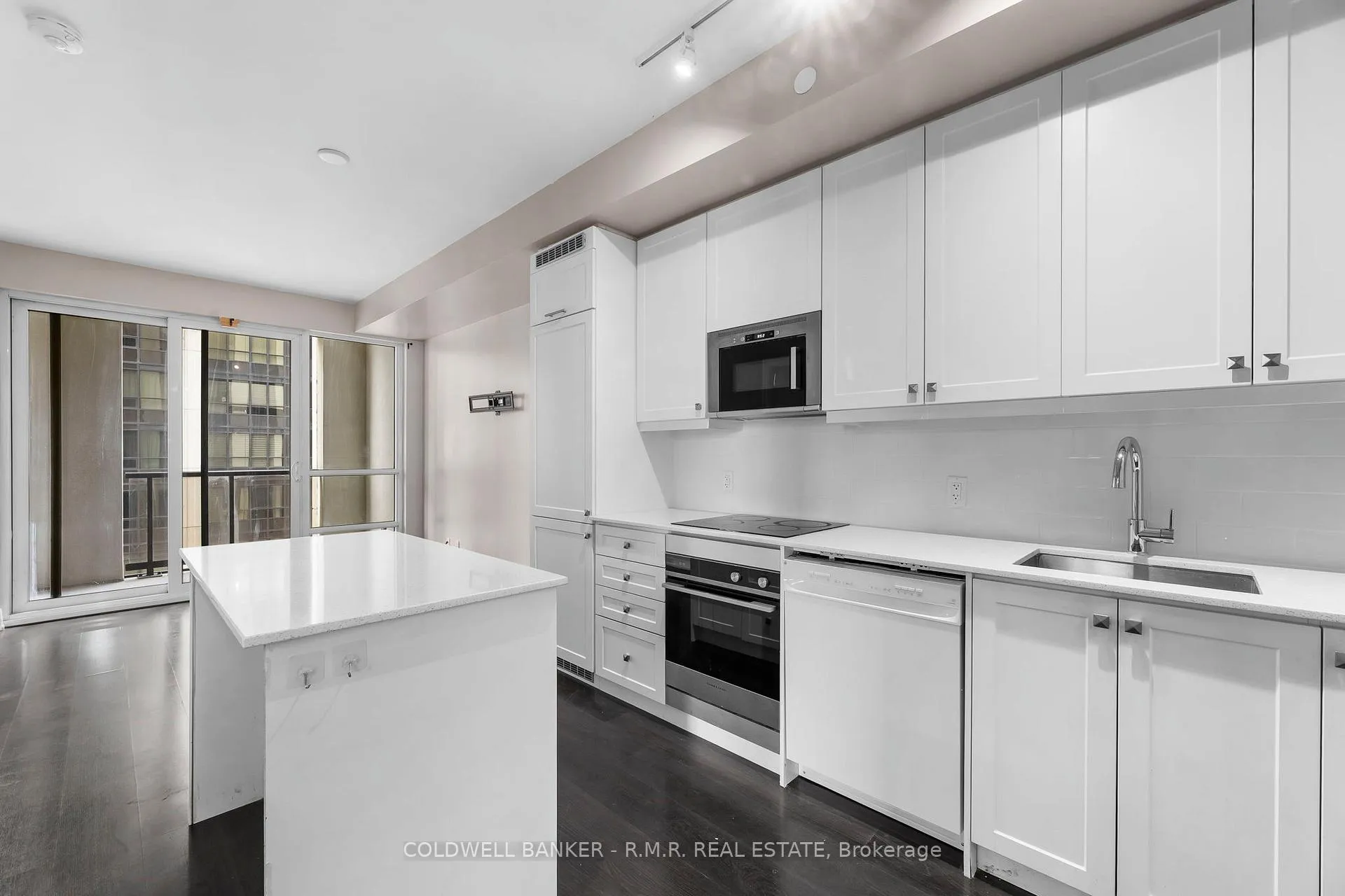 Photo 18 of Unit 404, 9085 Jane Street, Vaughan, Concord — HOMEH