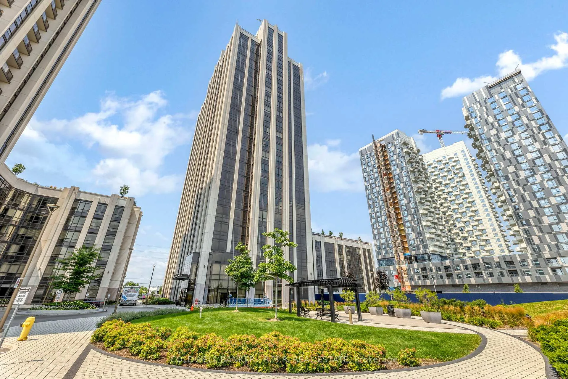 Photo 40 of Unit 404, 9085 Jane Street, Vaughan, Concord — HOMEH