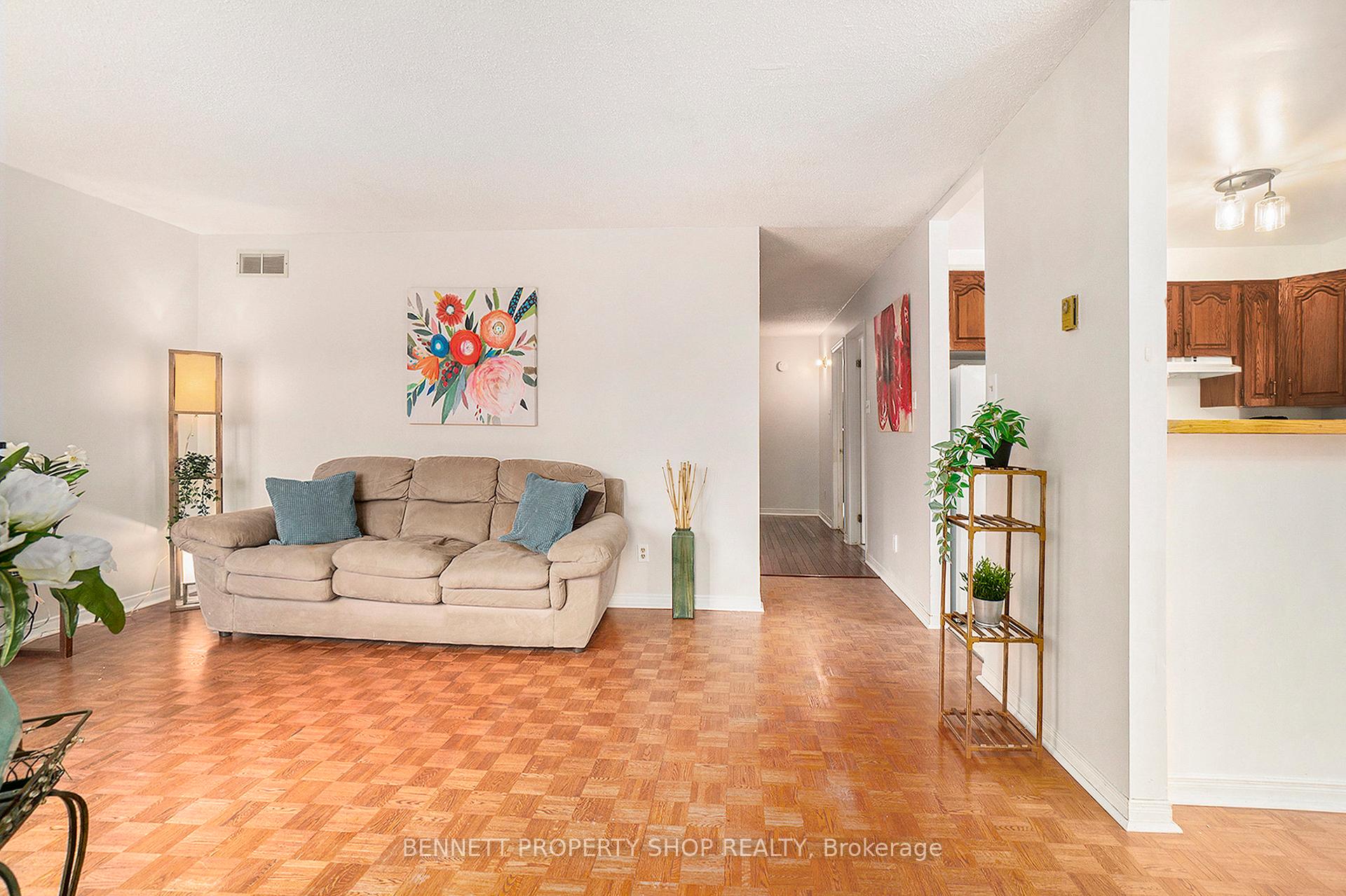 Photo 6 of 132 Woods Road, Ottawa, Constance Bay — HOMEH