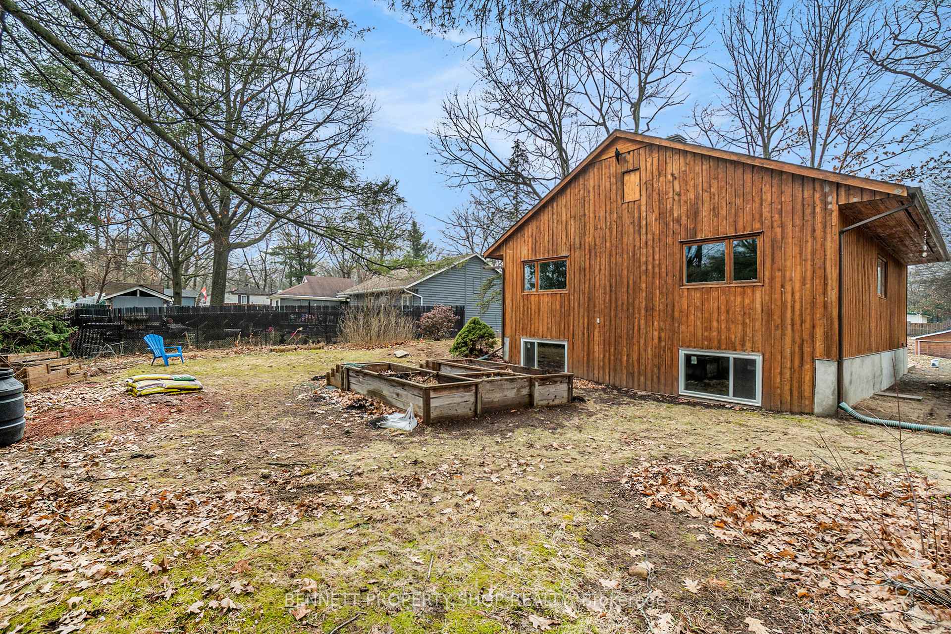 Photo 19 of 132 Woods Road, Ottawa, Constance Bay — HOMEH