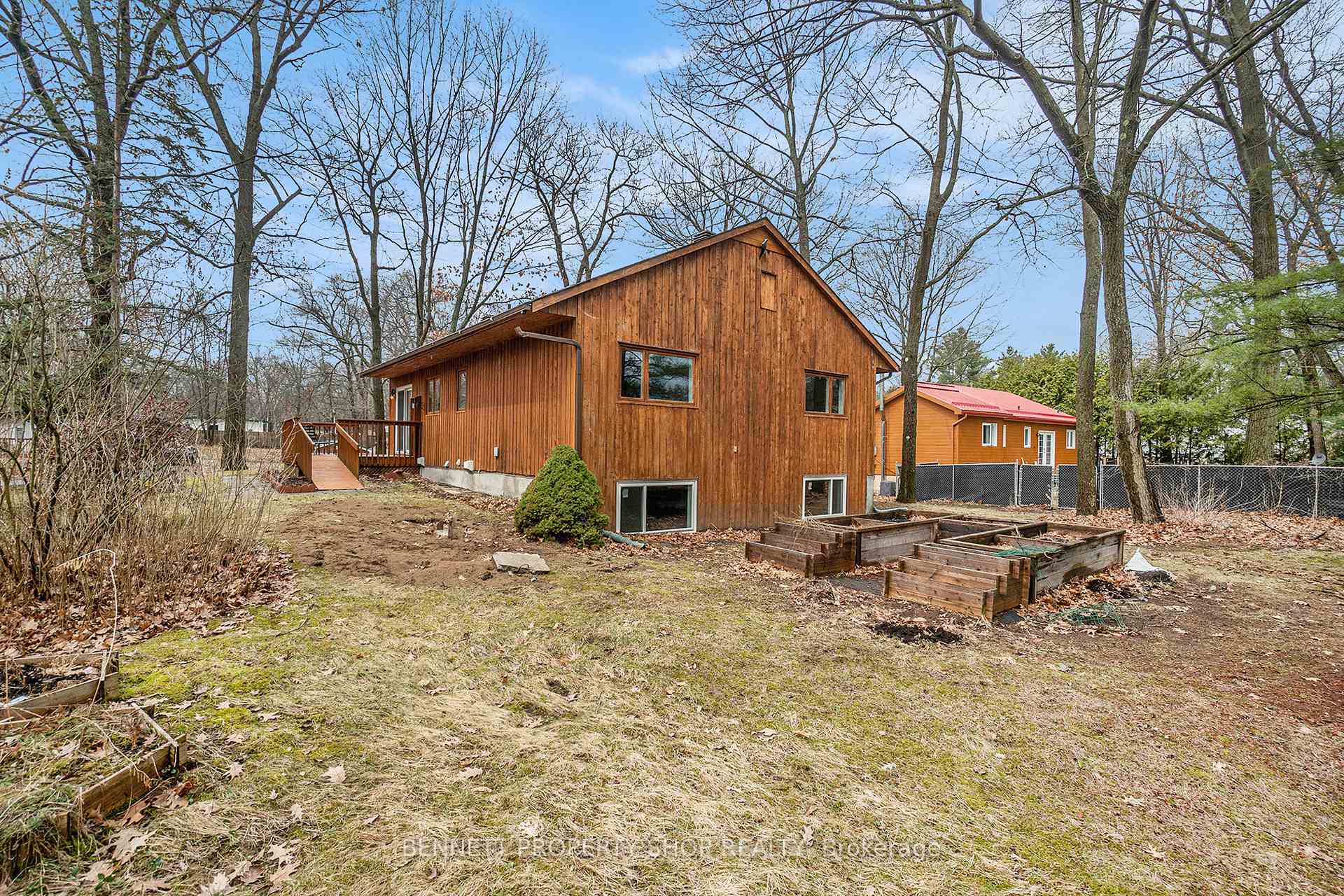 Photo 20 of 132 Woods Road, Ottawa, Constance Bay — HOMEH