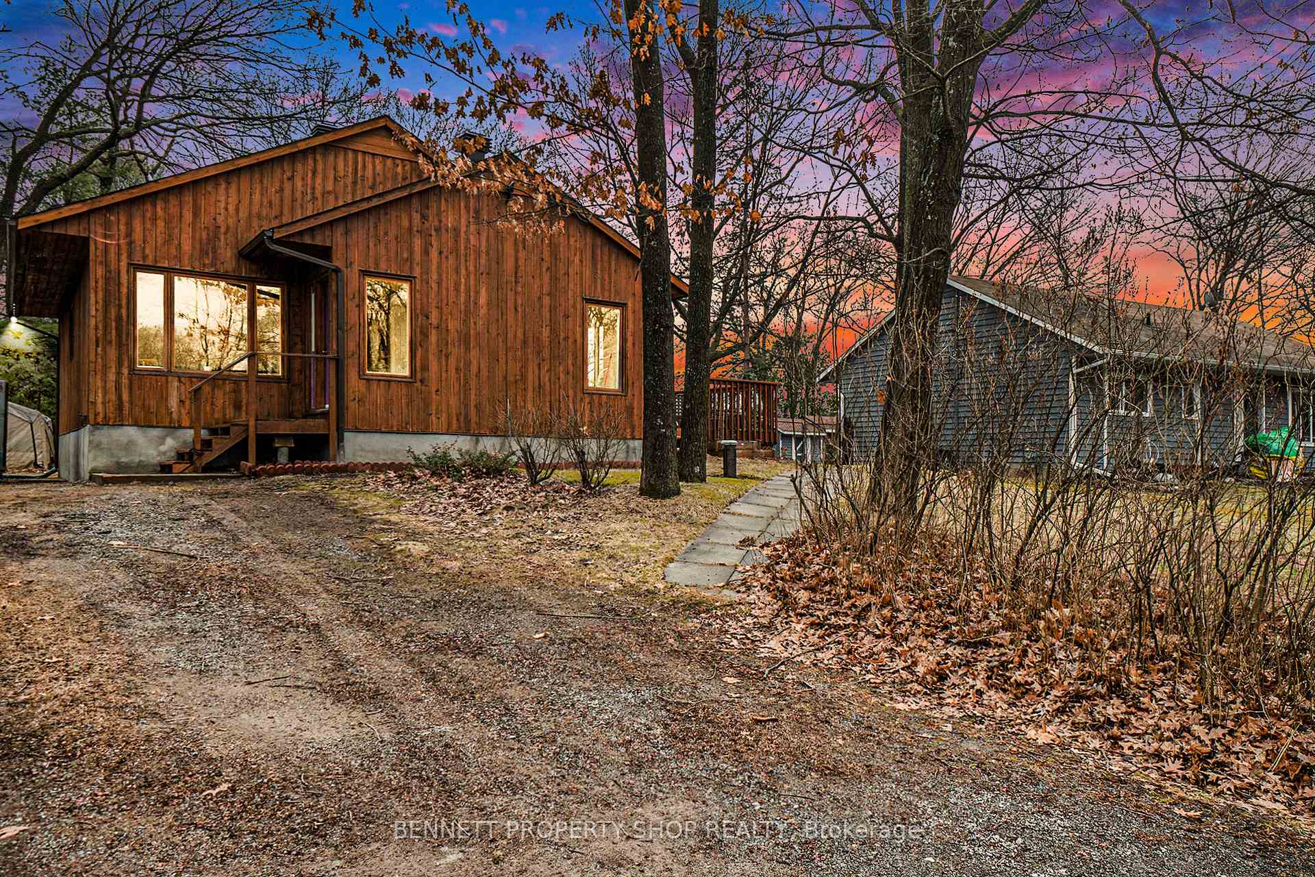 Photo 25 of 132 Woods Road, Ottawa, Constance Bay — HOMEH