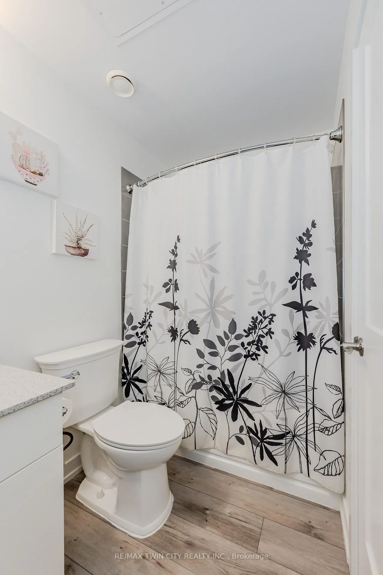 Photo 18 of Unit 414, 255 Northfield Drive E, Waterloo — HOMEH