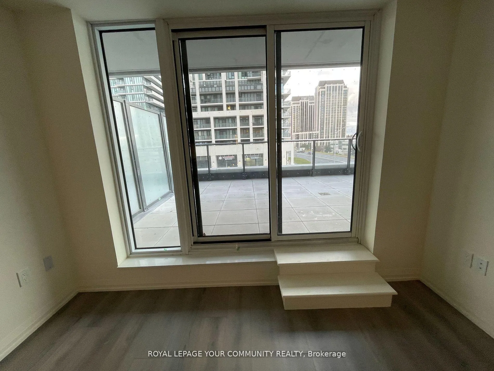 Photo 13 of Unit 204, 8960 Jane Street, Vaughan, Concord — HOMEH