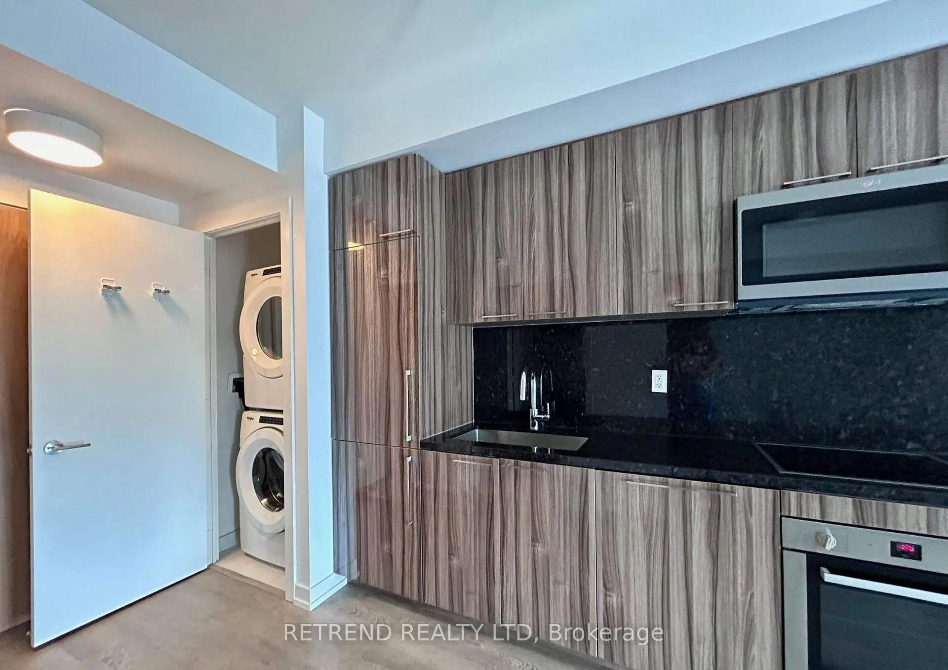 Photo 7 of Unit 611, 1 Grandview Avenue, Markham, Thornhill — HOMEH