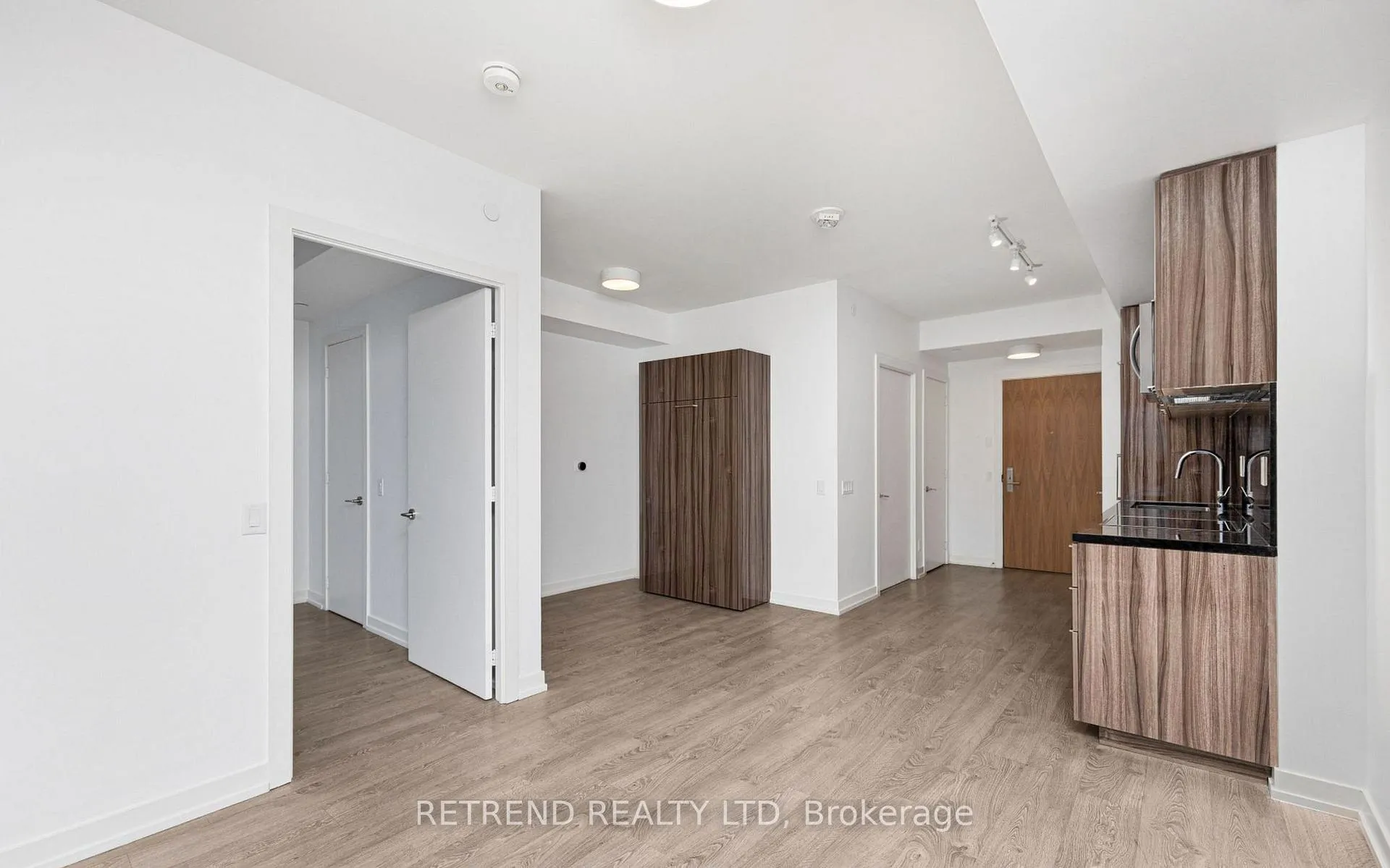 Photo 11 of Unit 611, 1 Grandview Avenue, Markham, Thornhill — HOMEH