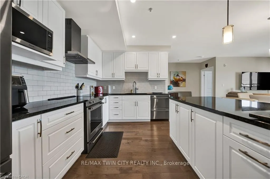 Photo 13 of Unit 405, 249 Grey Silo Road, Waterloo — HOMEH