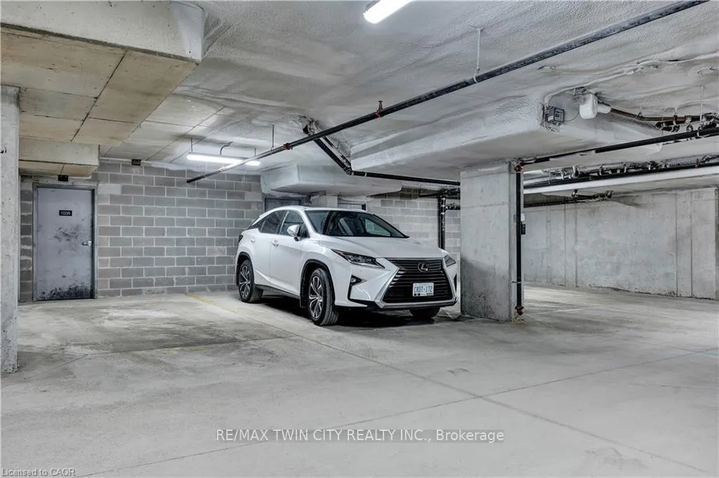 Photo 38 of Unit 405, 249 Grey Silo Road, Waterloo — HOMEH